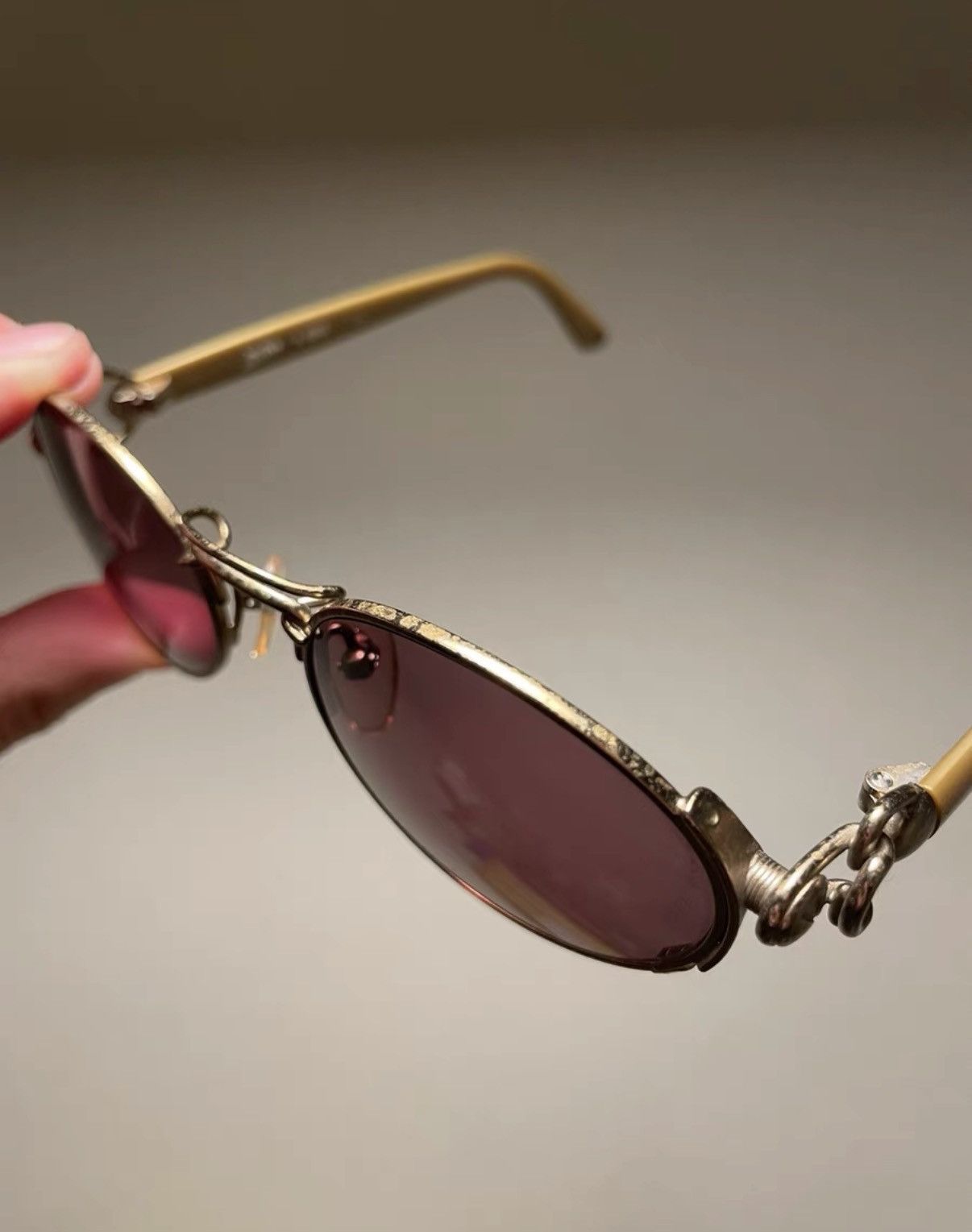 Jean Paul Gaultier JEAN PAUL GAULTIER Gold Tone Antique Sunglasses K24 Size ONE SIZE - 5 Thumbnail