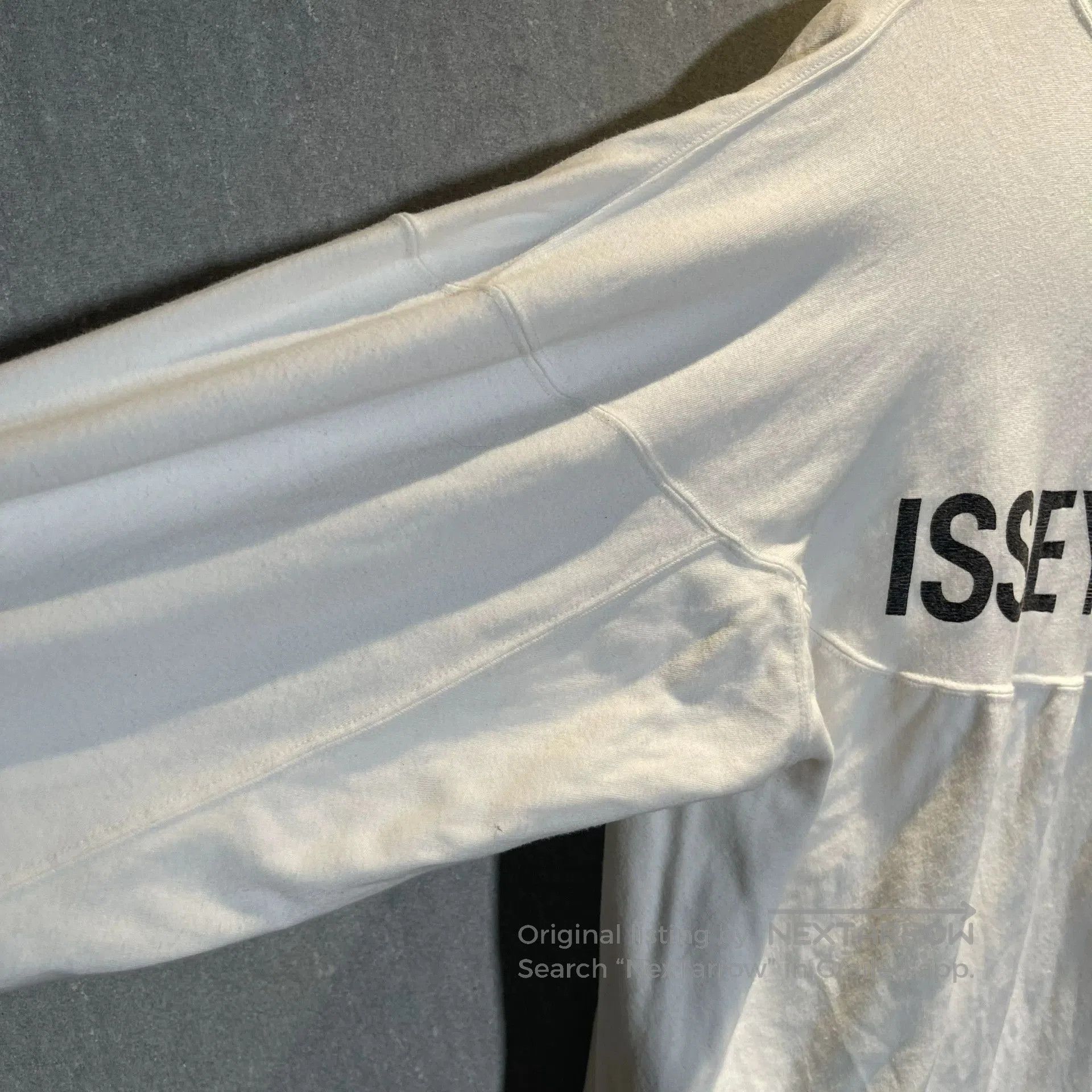 Issey Miyake Issey Miyake Logo Sweatshirt for Men. Size US M / EU 48-50 / 2 - 2 Thumbnail