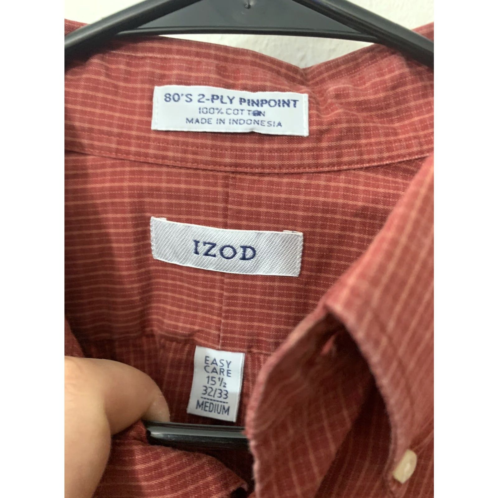 Izod VINTAGE IZOD Shirt 80s Pinpoint Cotton Button-Down Red Check Adult 15.5 32/33 Mens Size US M / EU 48-50 / 2 - 3 Thumbnail