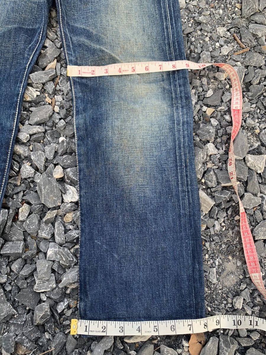Edwin VINTAGE EDWIN 505ZX SELVEDGE RUSTY JAPANESE DISTRESSED DENIM Size US 32 / EU 48 - 16 Thumbnail