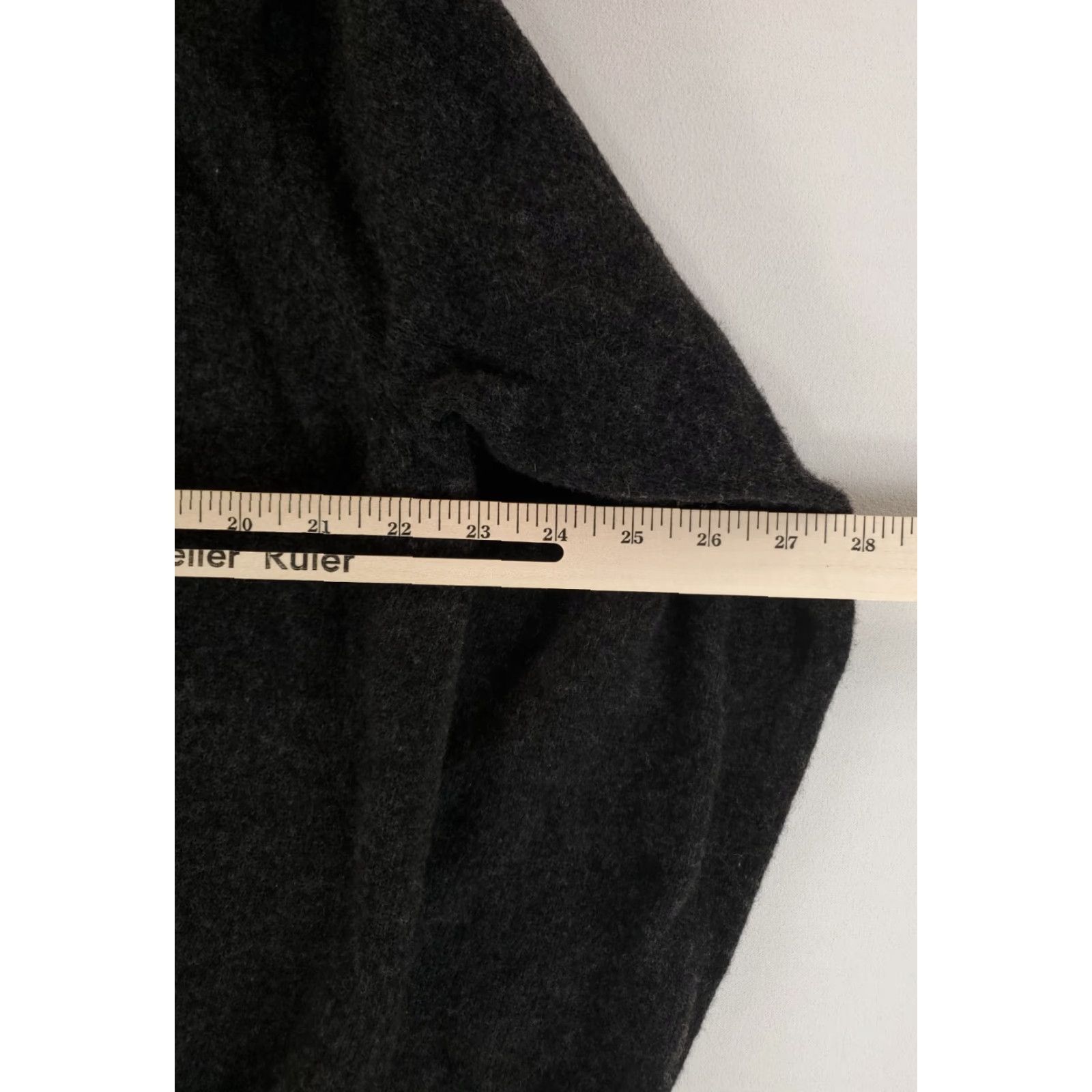 Polo Ralph Lauren Polo Ralph Lauren Sweater Polo 100% Lambs Wool Dark Gray Mens XXL Pullover Color Gray 2XL Hole at bottom Size US XXL / EU 58 / 5 - 6 Thumbnail