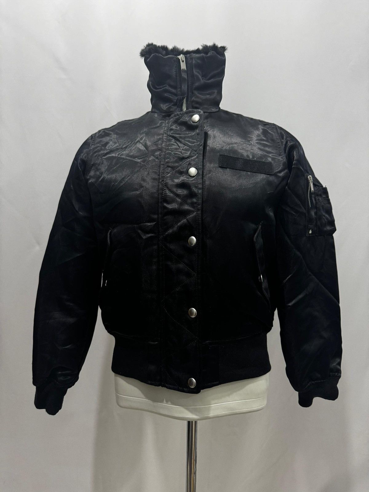 Gap GAP Black Faux Fur Lined Bomber Jacket Size XS / US 0-2 / IT 36-38 - 2 Thumbnail
