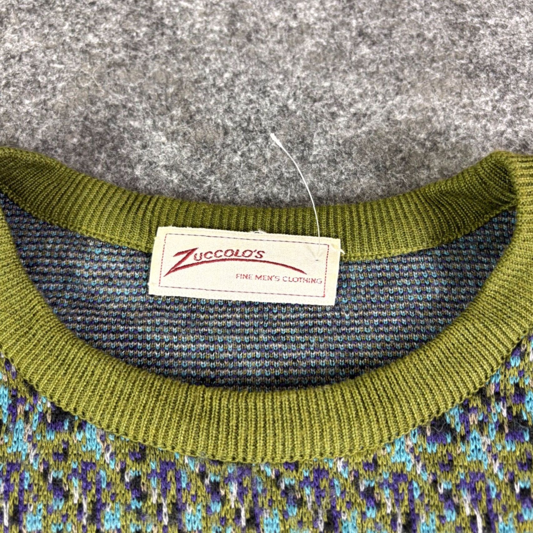 Olive VINTAGE Zuccolos Fine Mens Clothing Crewneck Sweater Olive Green Blue Geometric Knit Pattern 90s Size US L / EU 52-54 / 3 - 3 Thumbnail