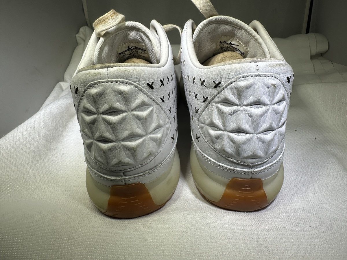 Nike Nike Kobe X Mid EXT White Gum Men's 9.5 Basketball Shoes Size US 9.5 / EU 42-43 - 4 Thumbnail
