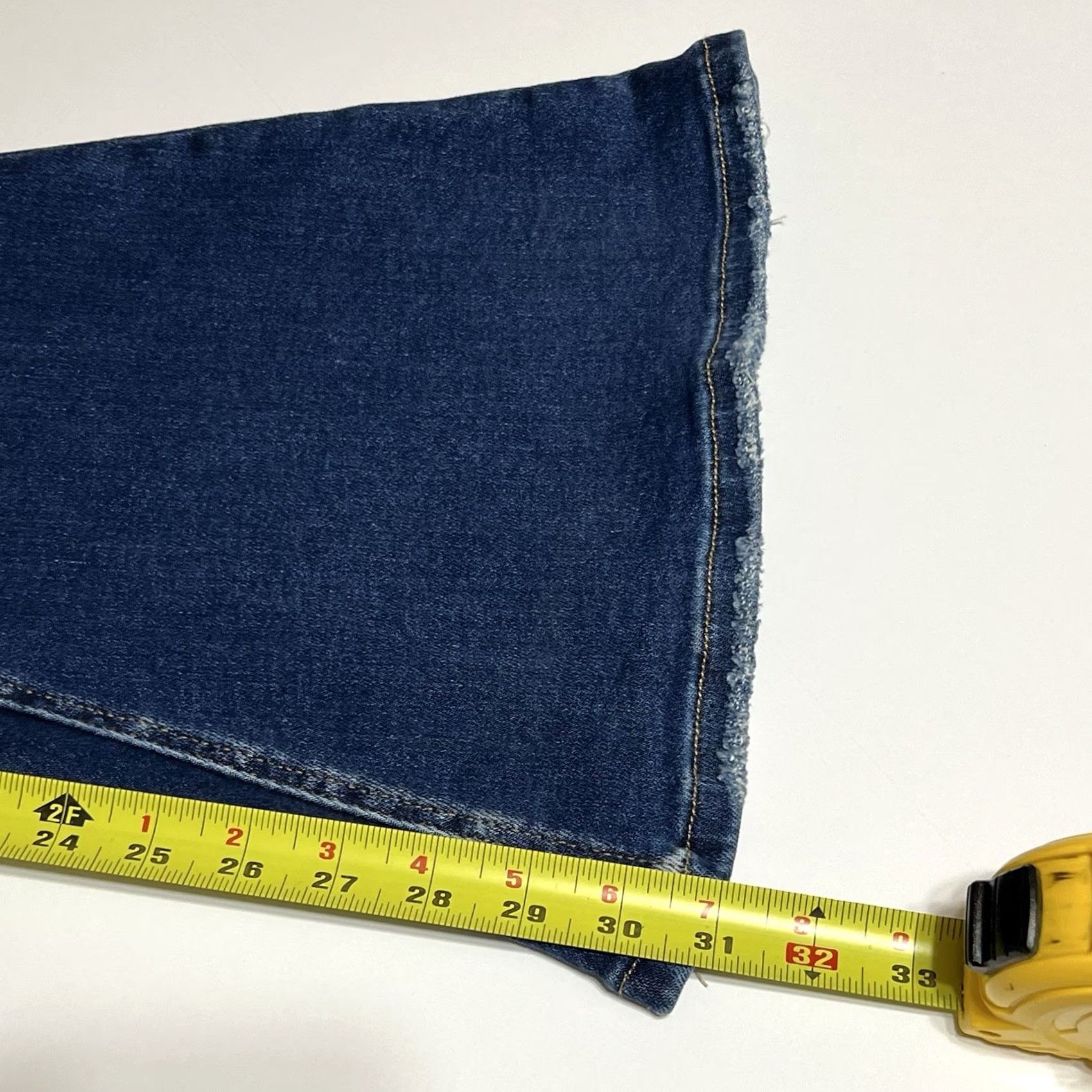 Vintage Buckle Bridge Ultra High-Rise Extreme Flare Denim Jeans Women's 24x31 Blue, 5-Pocket, Button Zip, Regular, Cotton Blend, GA Size 42" / US 20 - 6 Thumbnail