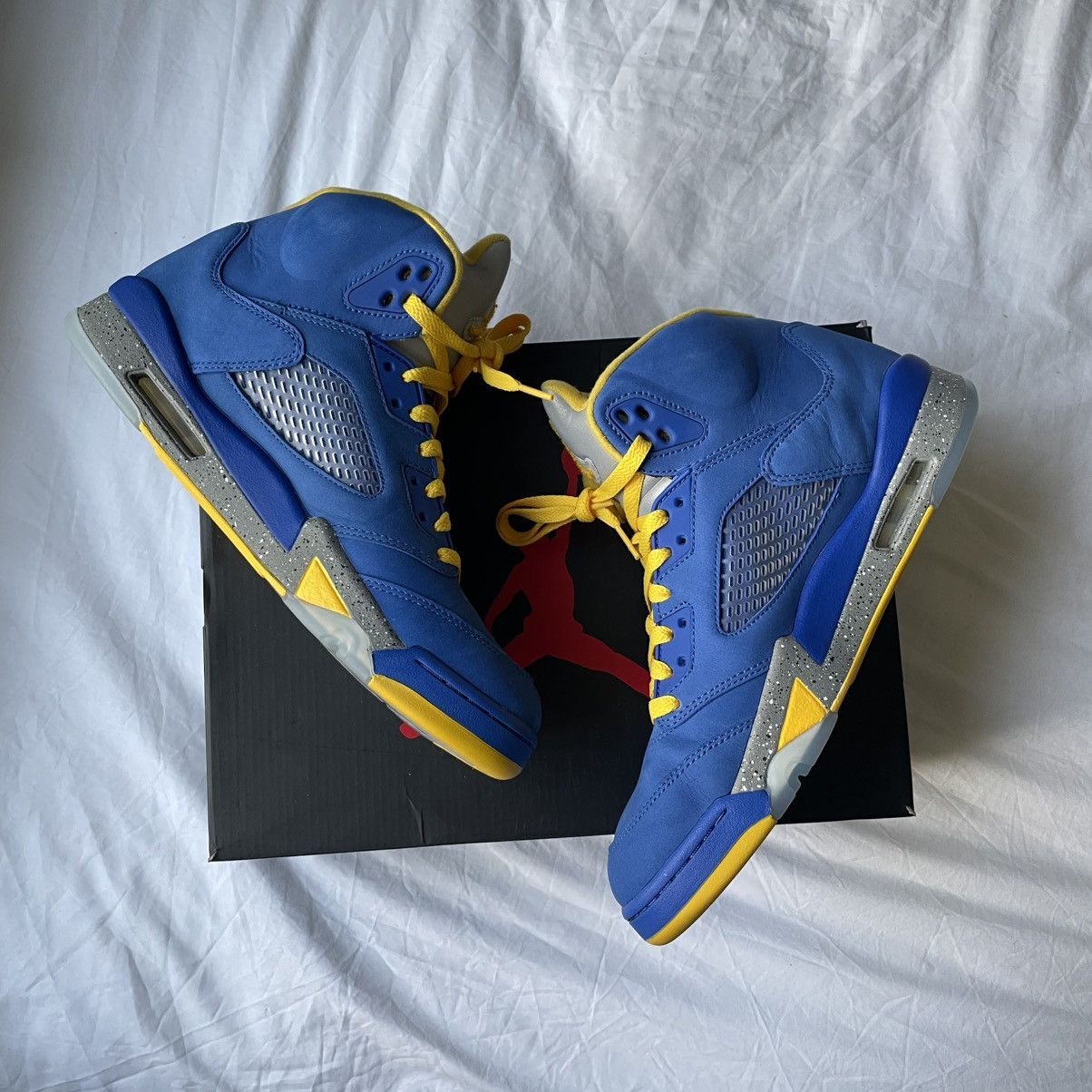 Jordan Brand Jordan 5 laney us10 Size US 10 / EU 43 - 2 Thumbnail