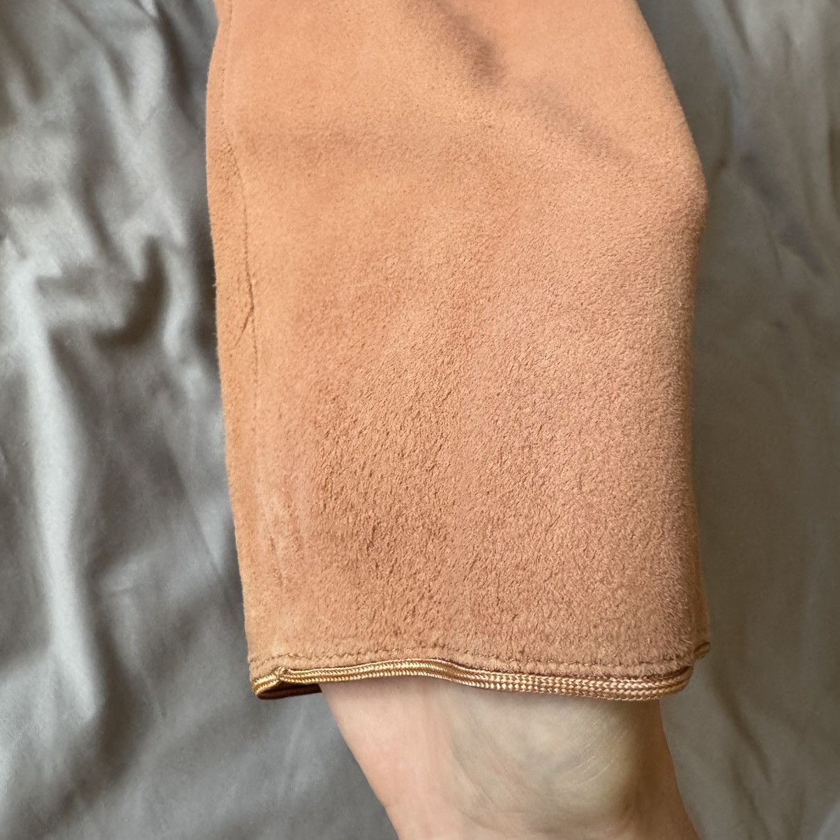 Calvin Klein CALVIN KLEIN Vintage 70s Pink Suede Top M 6 8 Boho 60s Size M / US 6-8 / IT 42-44 - 20 Thumbnail