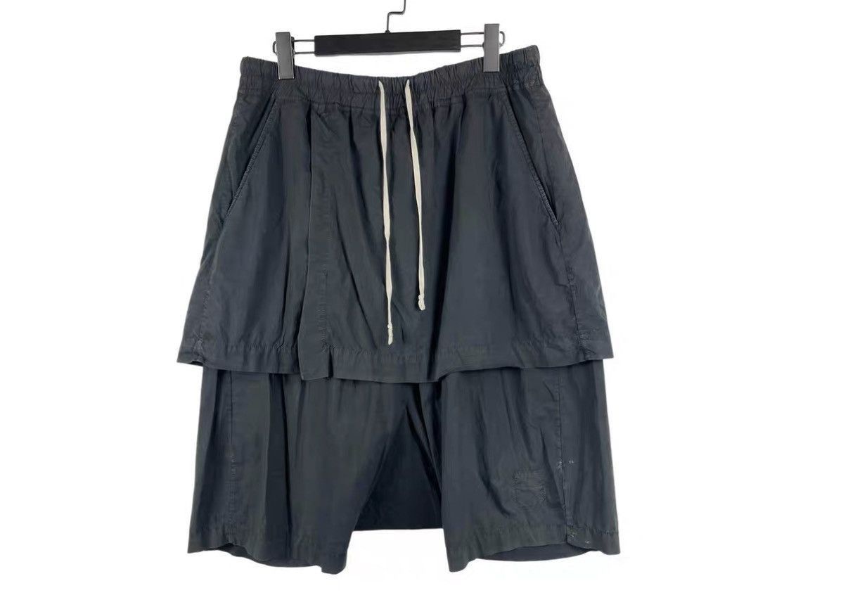 Rick Owens Black Layered Cargo Shorts with Drawstring Size US 34 / EU 50 - 1 Thumbnail