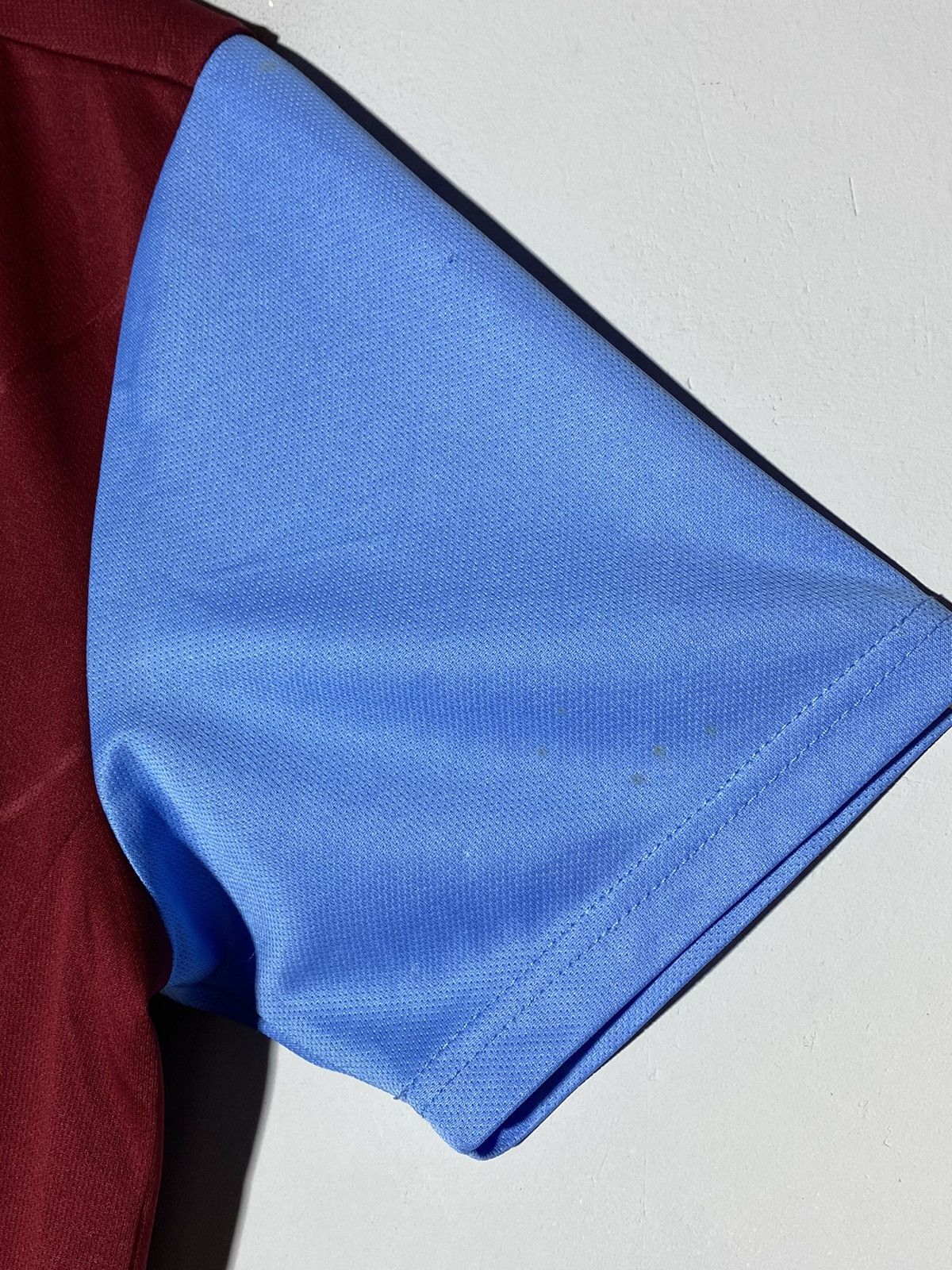 Other #2 Cash Aston Villa 2022/23 Home Football Shirt Size US S / EU 44-46 / 1 - 12 Thumbnail