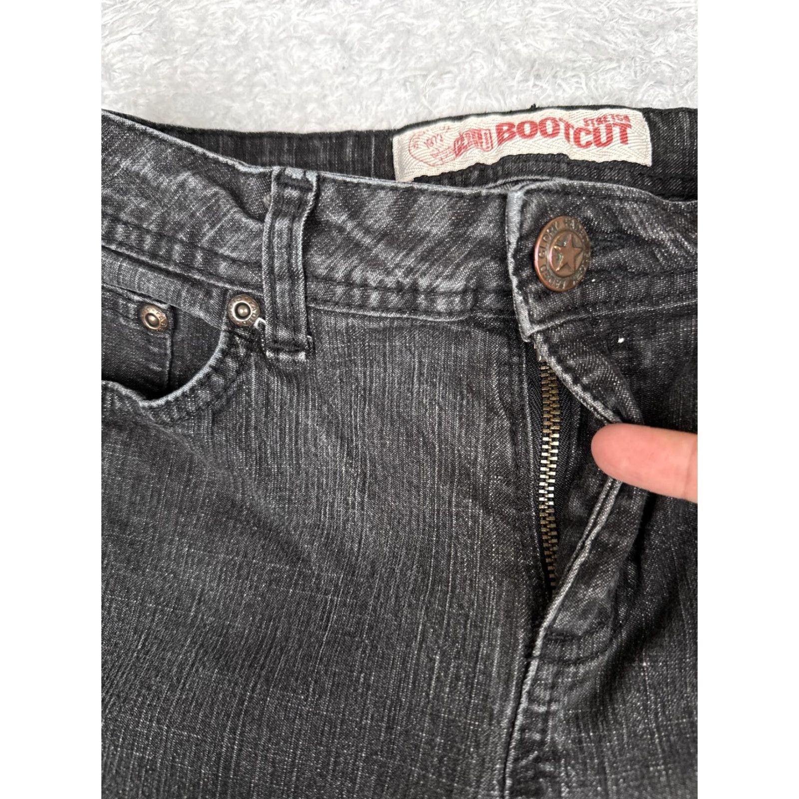 Faded Glory Faded Glory Jeans Womens Petite 4 Bootcut Denim Charcoal Mid Rise 26x29 Stretch 5-Pocket Logo Zipper Jeans Mens? Size 27" / US 4 / IT 40 - 5 Thumbnail