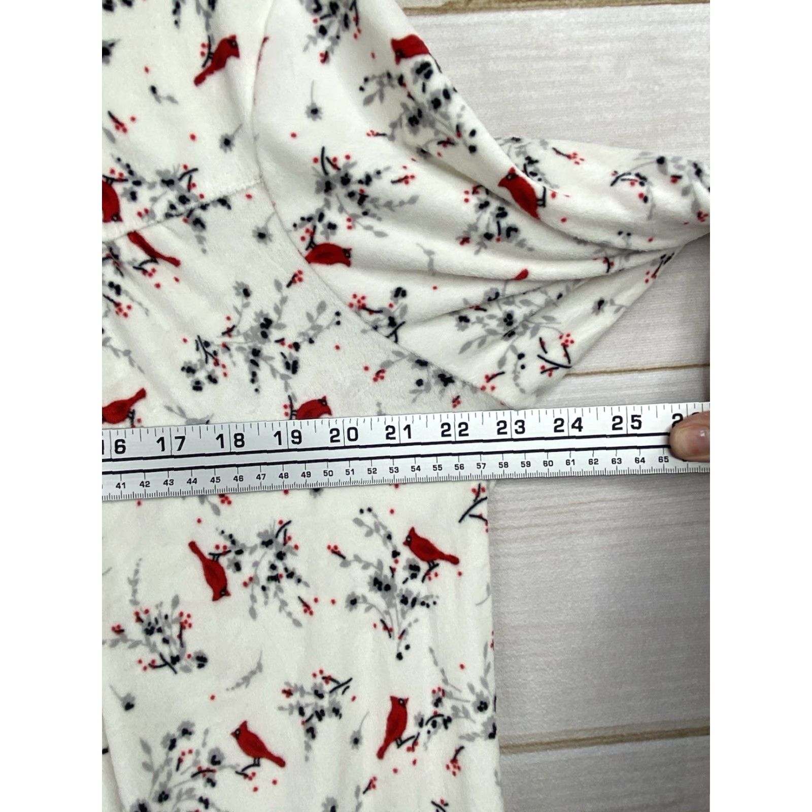 Vintage Secret Treasures Nightgown XL Cardinals Lace Plush Fleece Buttons L/S Size ONE SIZE - 6 Thumbnail