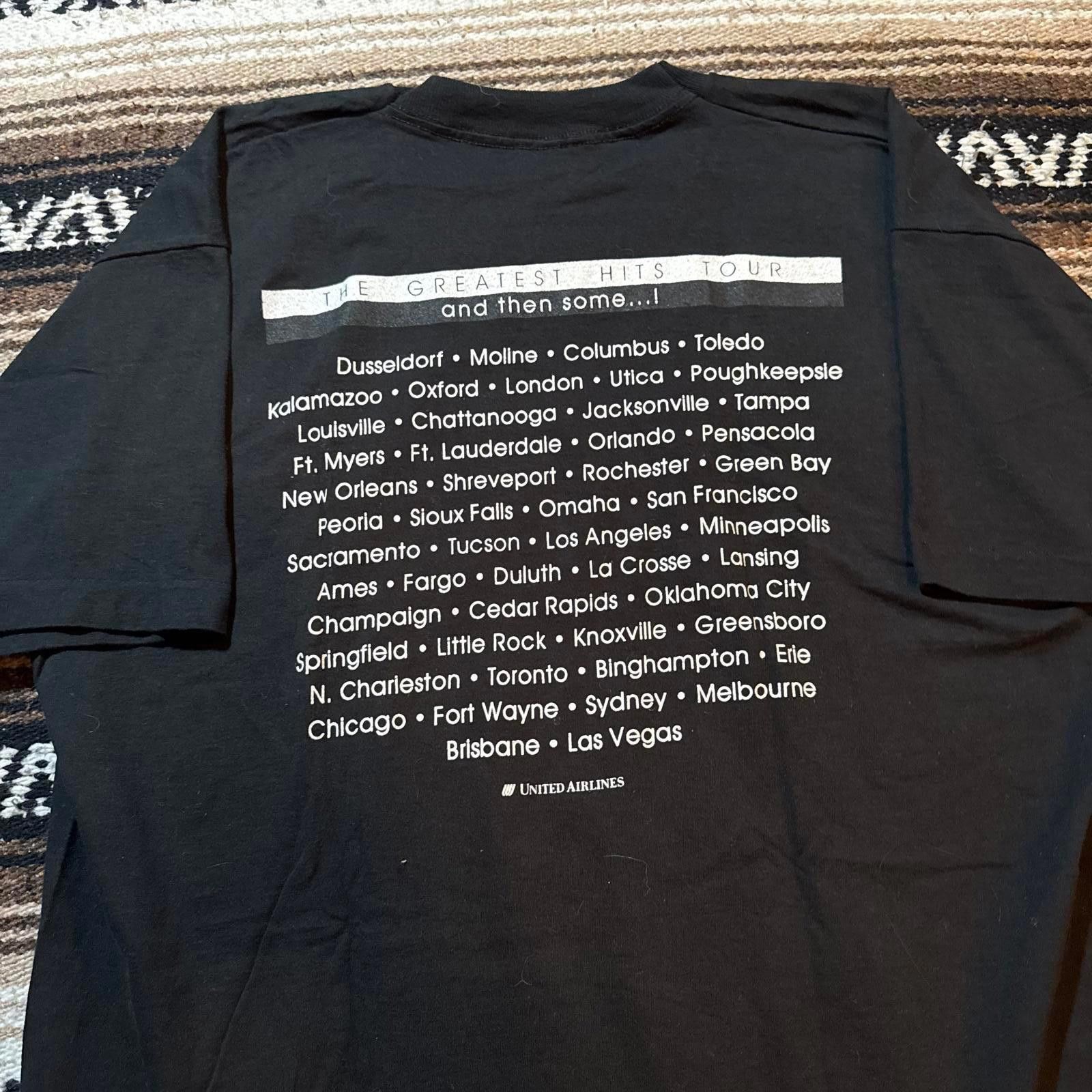 Fruit Of The Loom Vintage Barry Manilow T Shirt 90s Single Stitch Tour Tee 94' Size US XL / EU 56 / 4 - 4 Thumbnail
