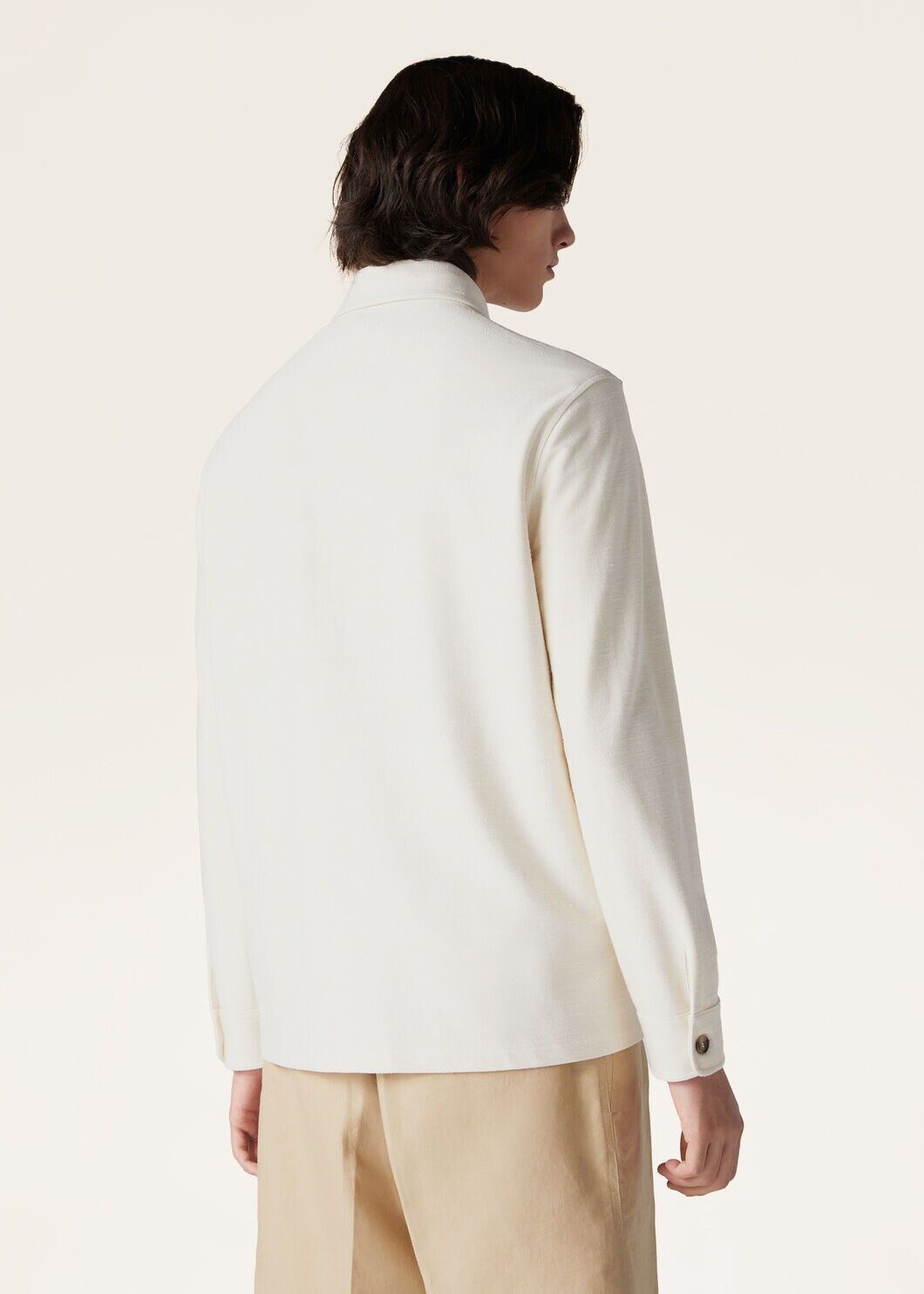 o1w1db10125 FAN9600 Hotaka Overshirt in White