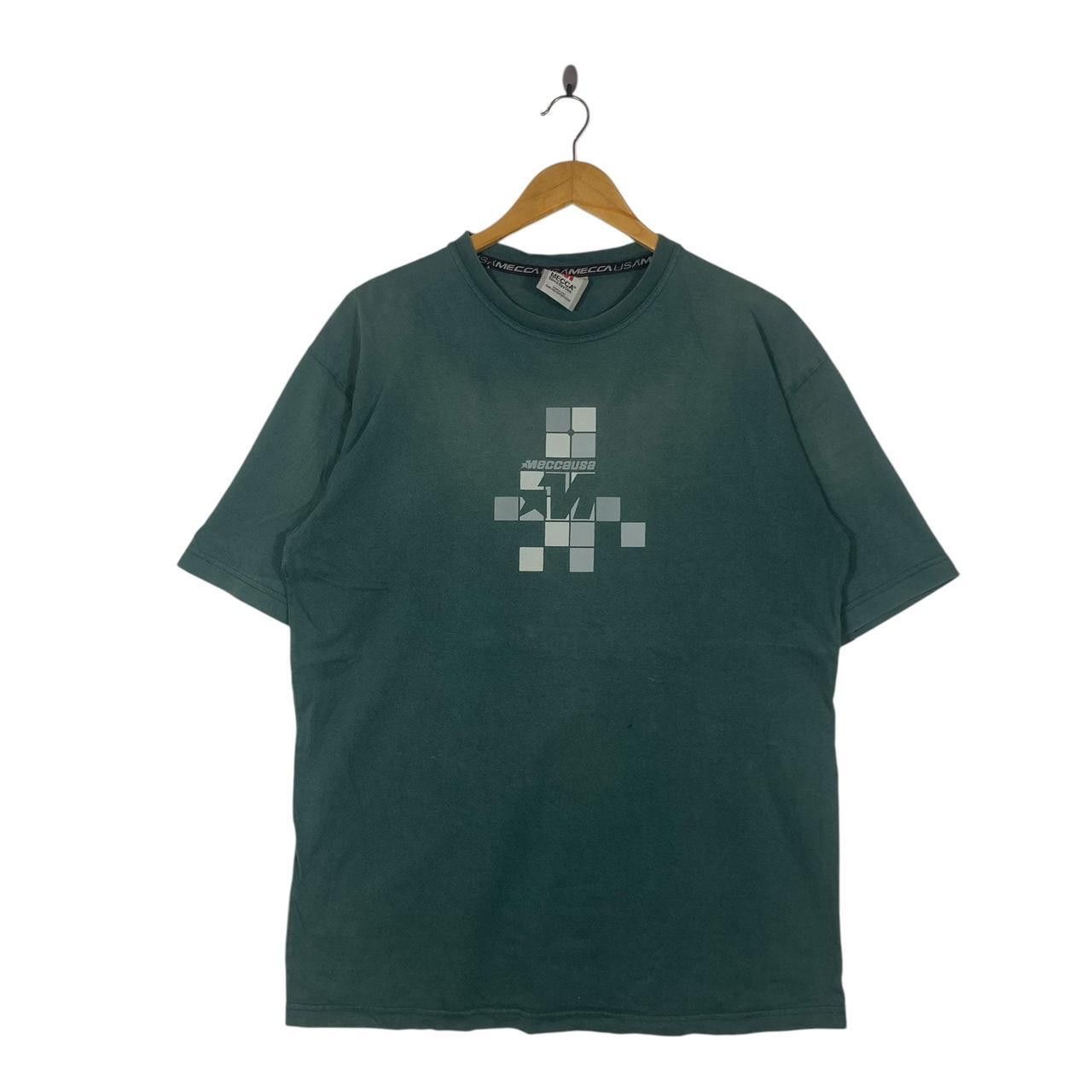 Vintage Vintage MECCA USA SKATEBOARD Rebel Trashed Tee Shirt Top Size US L / EU 52-54 / 3 - 1 Thumbnail