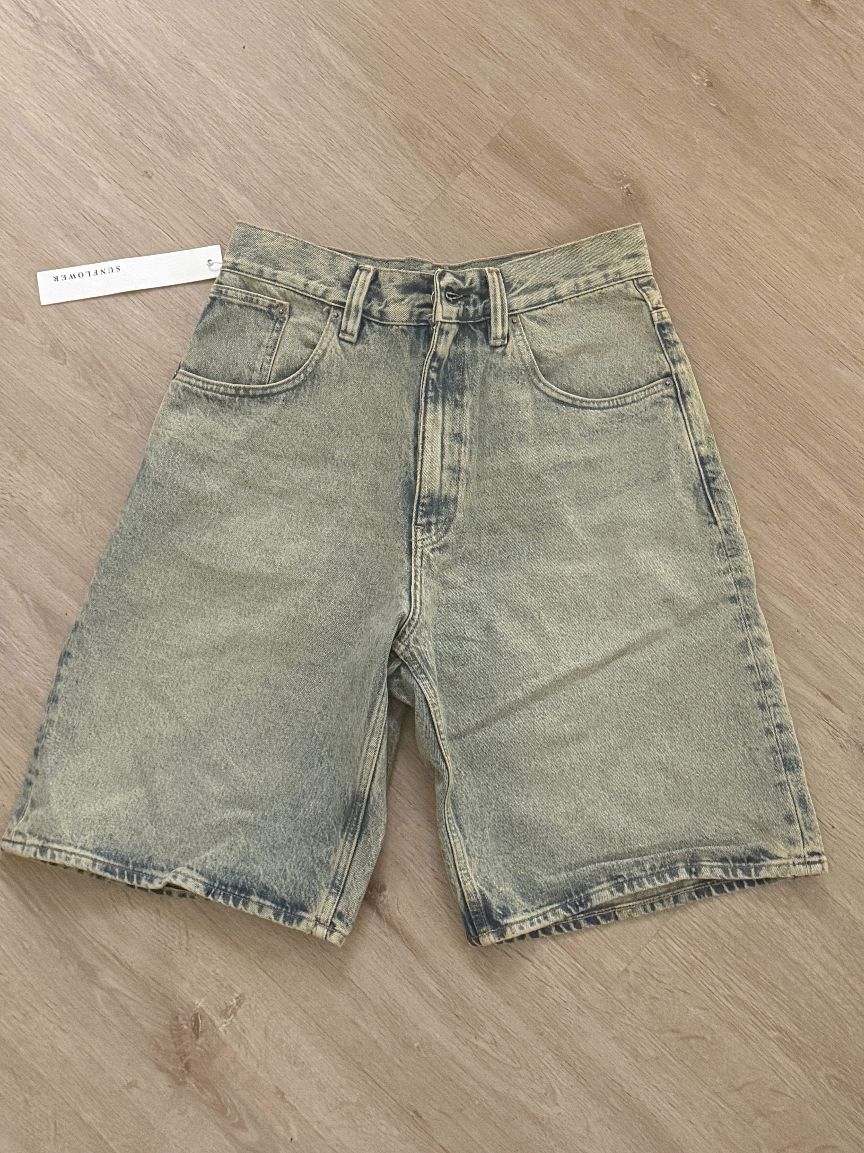 Sunflower Super Wide Short - 753 Light Vintage Dust Size US 30 / EU 46 - 1 Thumbnail