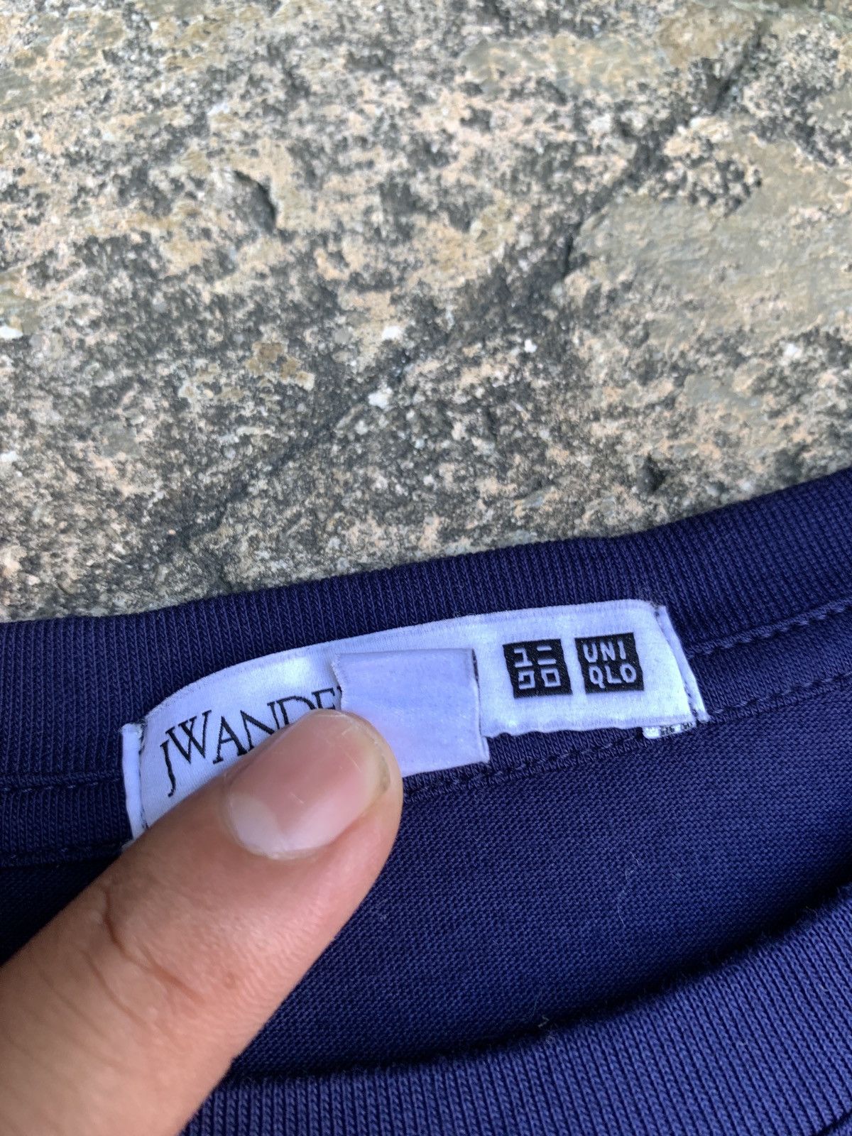 JW Anderson × Uniqlo Uniqlo x JWAnderson Extra Waist Small Embroidery Logo Top Size XL / US 12-14 / IT 48-50 - 10 Thumbnail