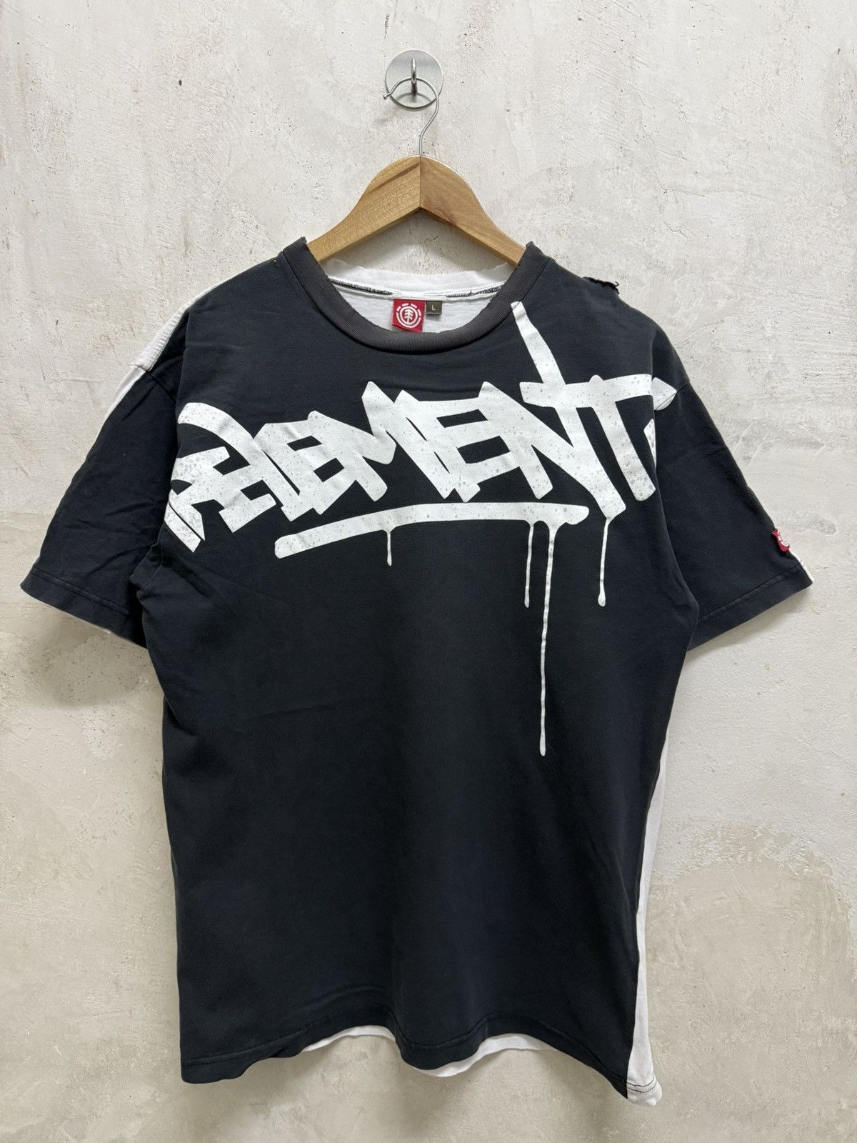 Element 2000s Distressed Element Skateboards Thrash Tees Size US M / EU 48-50 / 2 - 1 Thumbnail