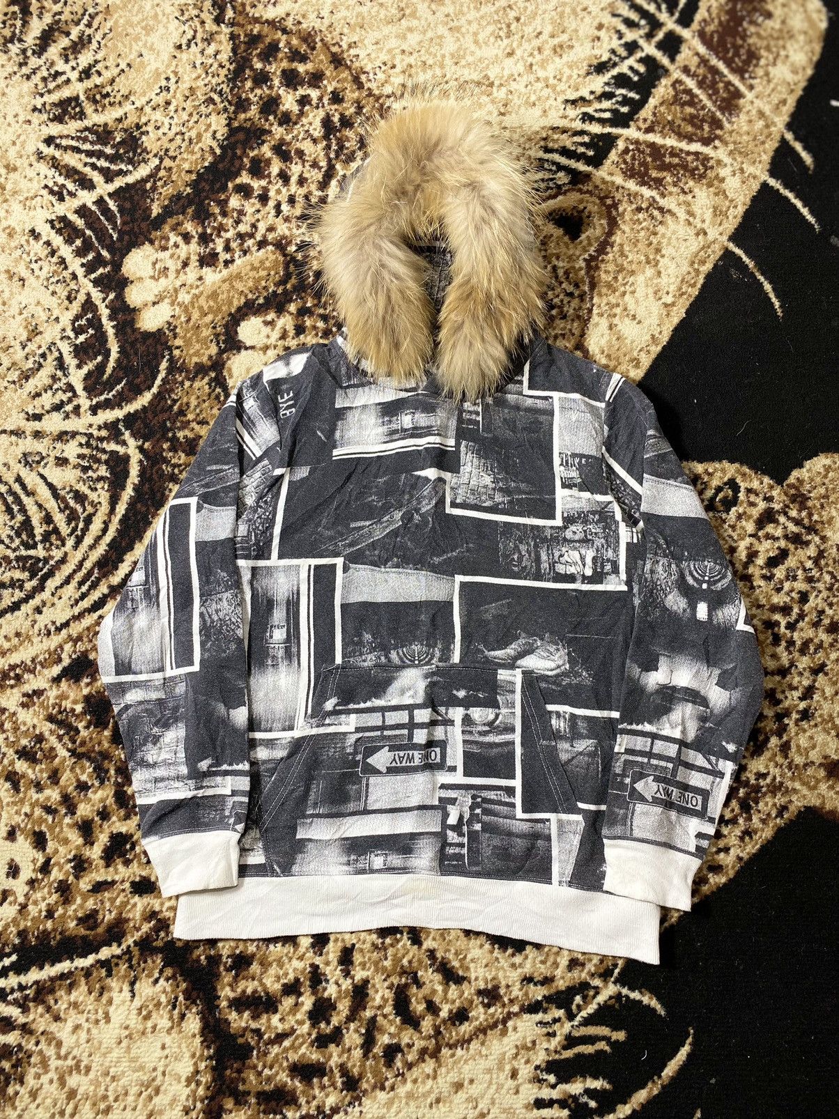 image of Beauty Beast x Vintage Japanese Fur Beaumere One Way Ifsixlgb Style in Black White (Size Large)