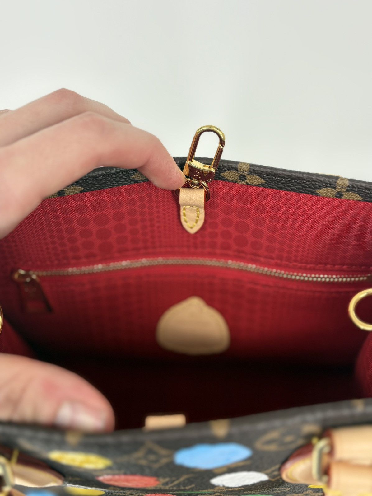 Louis Vuitton Louis Vuitton x YK OnTheGo PM Bag Size ONE SIZE - 7 Thumbnail