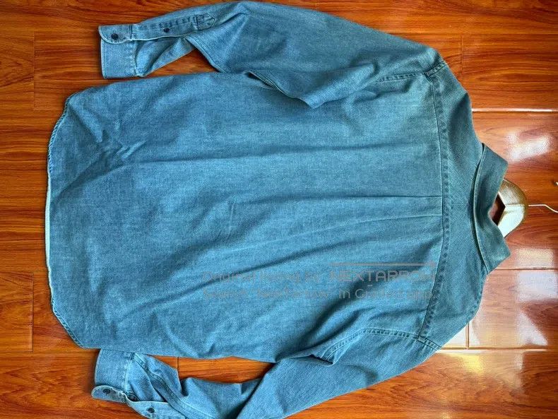 Acne Studios Acne Studios Blue buttoned denim shirt Size US L / EU 52-54 / 3 - 6 Thumbnail