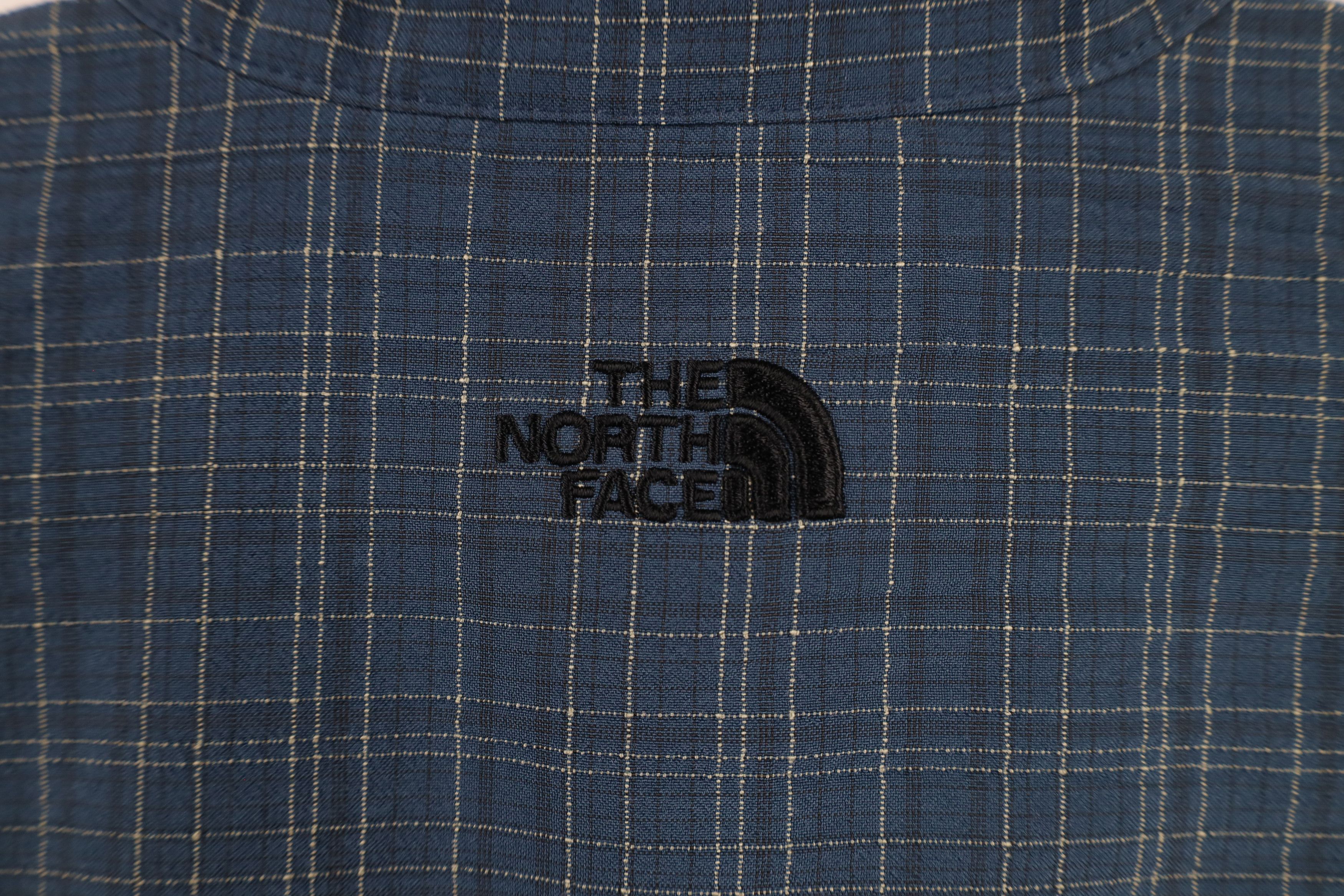 The North Face × Vintage Vintage 90s Y2K The North Face Short Sleeve Button Shirt Size US S / EU 44-46 / 1 - 8 Thumbnail
