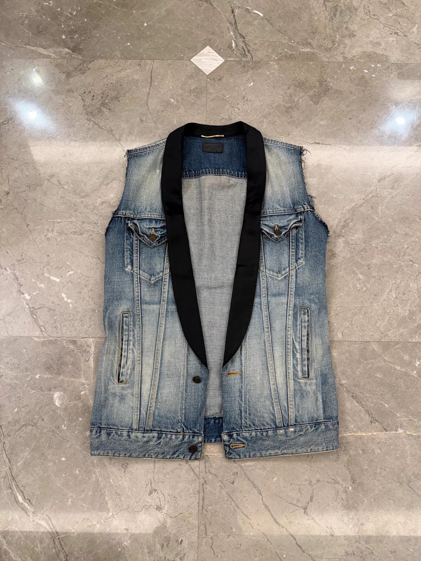 Saint Laurent Paris Saint Laurent 16ss Runway Silk Collar Denim Vest Size XS / US 0-2 / IT 36-38 - 5 Thumbnail