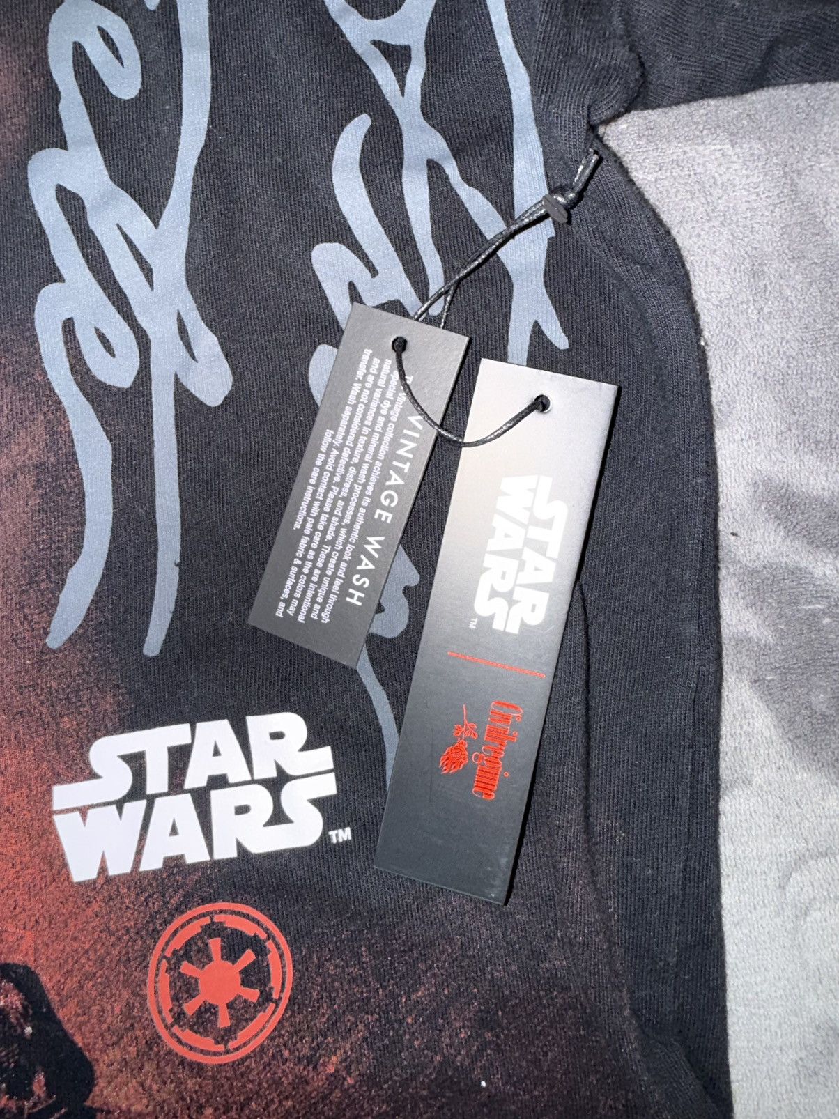 Civil Regime Civil Regime Star Wars Darth Vader Graphic tee Black Size sm Size US S / EU 44-46 / 1 - 3 Thumbnail