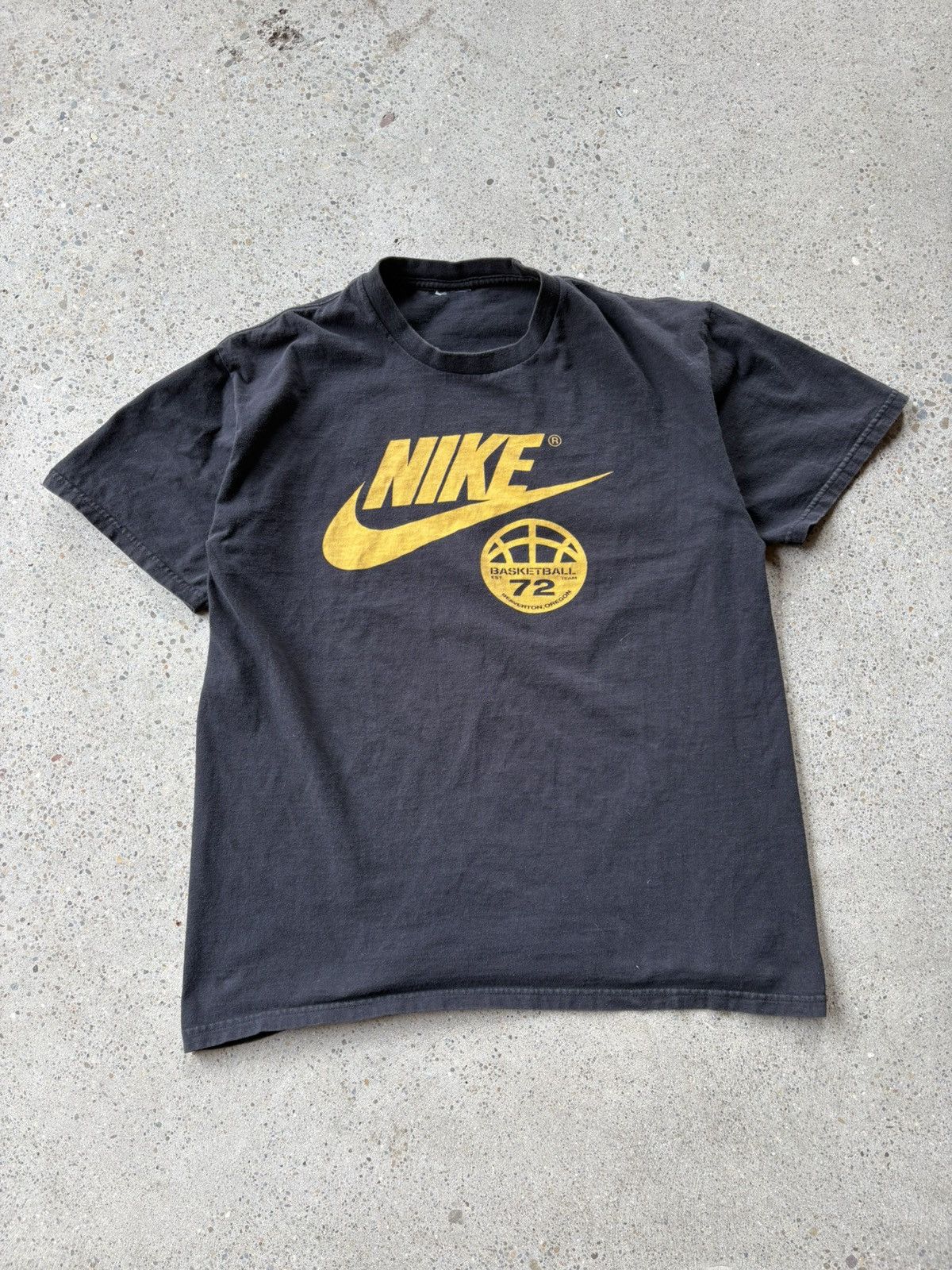 Nike × Vintage Vintage nike basketball tee Size US L / EU 52-54 / 3 - 1 Thumbnail