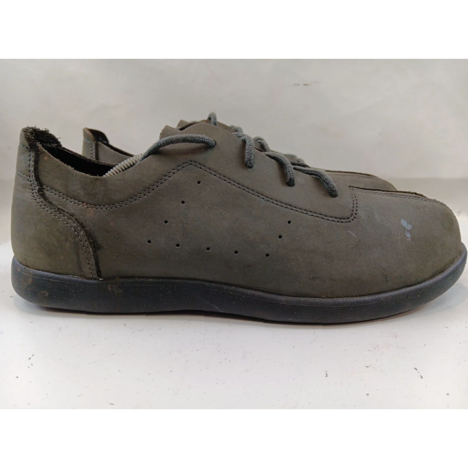 Crocs Crocs Venture Casual Shoe Mens 11M US Green Nubuck Leather Lace Up Comfort Size US 11 / EU 44 - 7 Thumbnail