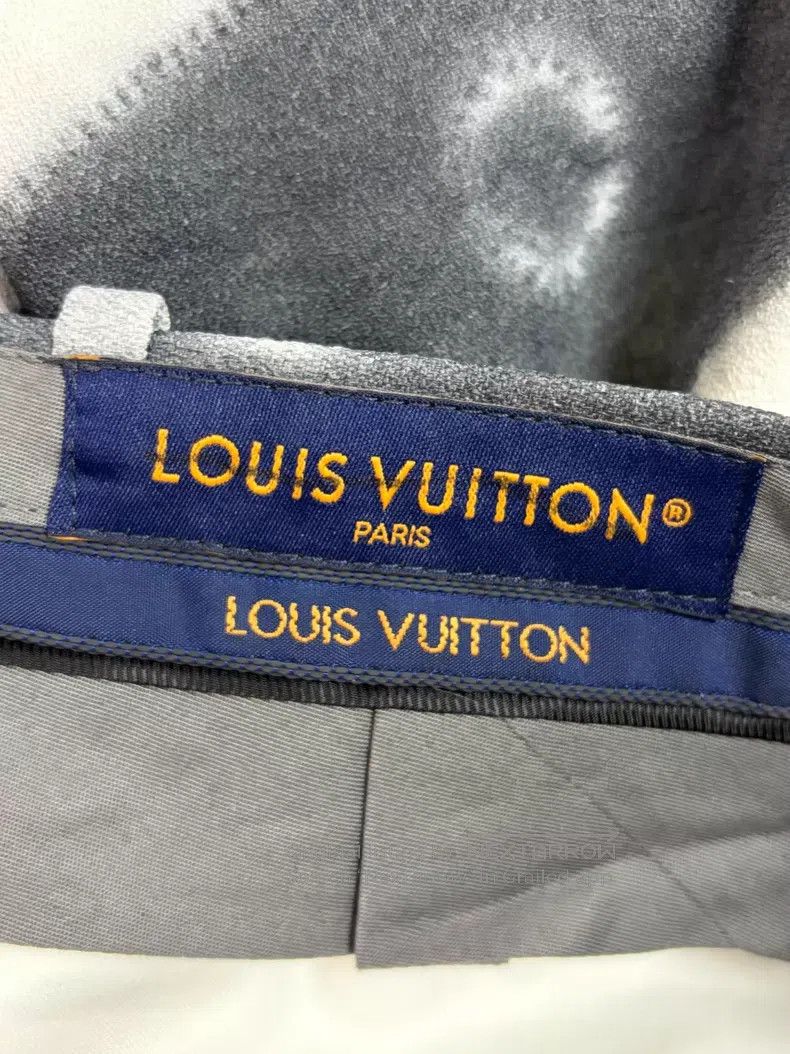 Louis Vuitton Louis Vuitton shorts Size US 44 / EU 60 - 3 Thumbnail
