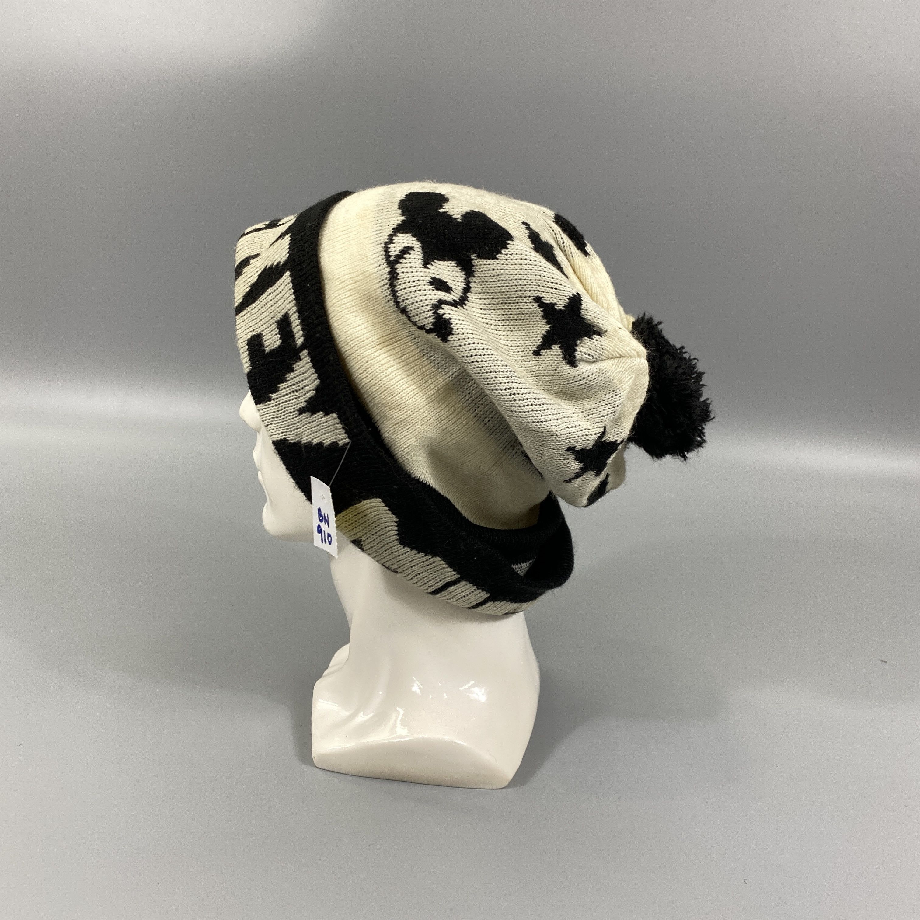 Japanese Brand Mickey Mouse Snow Cap Beanie Hats -BN910 Size ONE SIZE - 1 Thumbnail