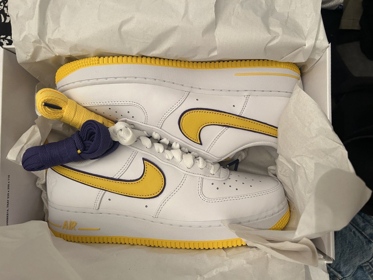 Nike Nike Air Force 1 Kobe Size US 8 / EU 41 - 1 Thumbnail