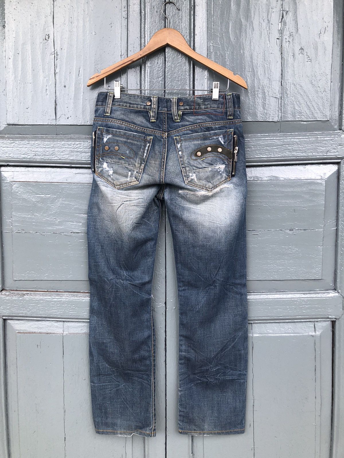Japanese Brand On Board Distressed Denim Size US 33 - 2 Thumbnail