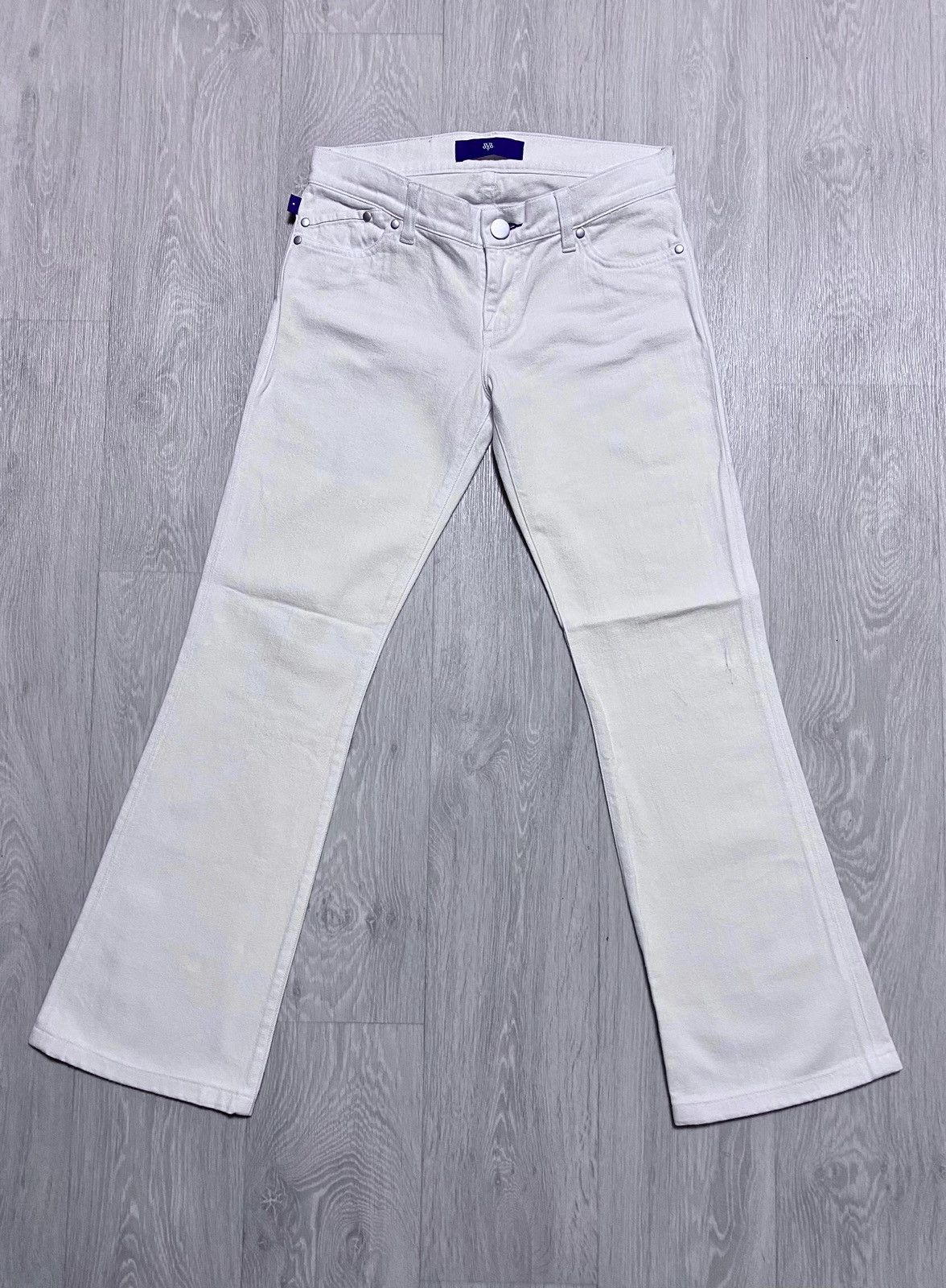 Victoria Beckham Victoria Beckham White Flared Jeans Denim Embroidered Logo Size 27" / US 4 / IT 40 - 2 Thumbnail