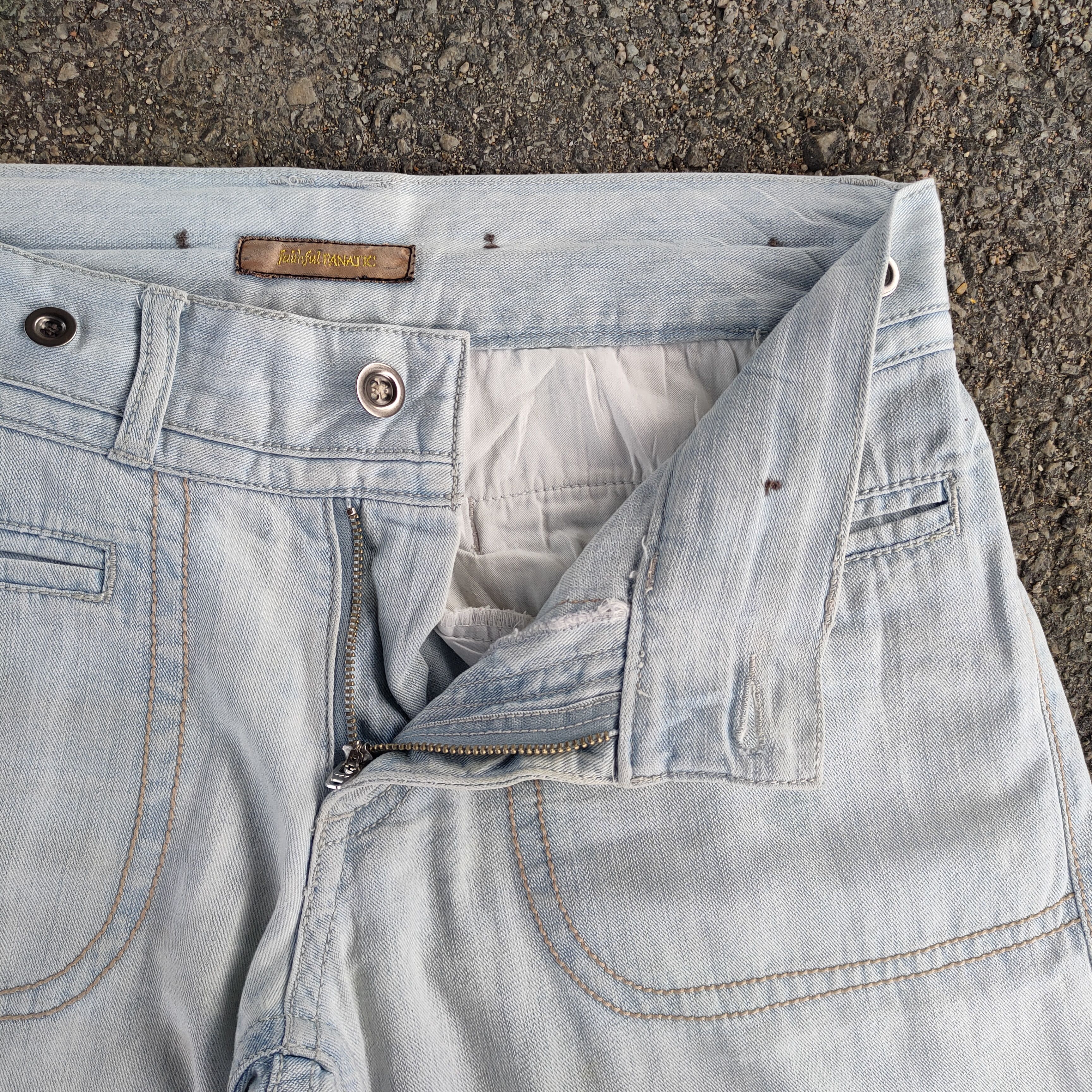 Japanese Brand VINTAGE JAPANESE FLARE FADED JEANS DENIM PANTS Size US 31 - 6 Thumbnail