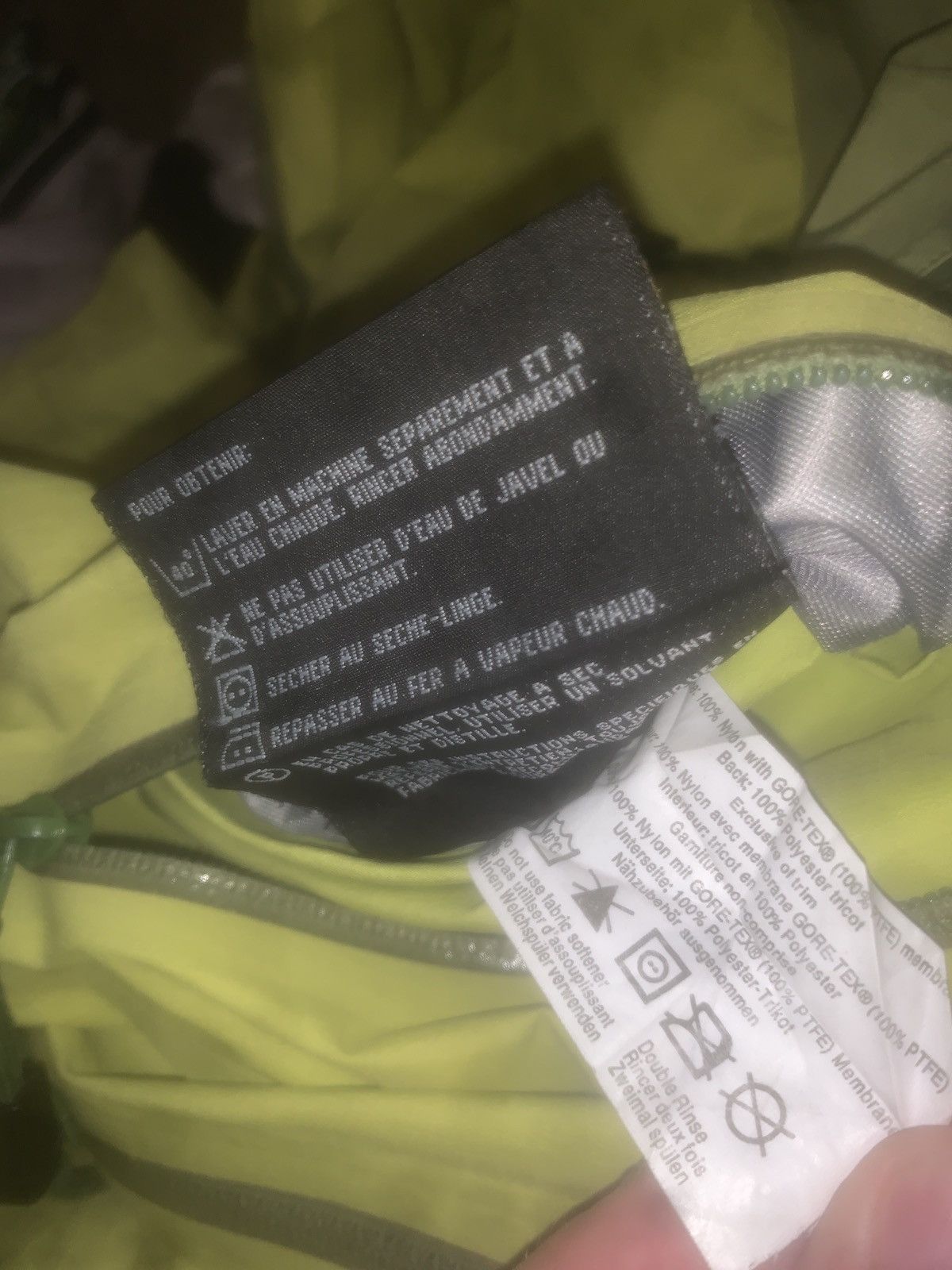 Arc'teryx Arc’teryx Alpha SV Jacket Green 🚨GONE MONDAY🚨 Size M / US 6-8 / IT 42-44 - 6 Thumbnail