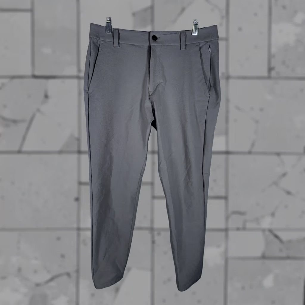 Lululemon Lululemon Golf Style Pants Mens Gray 31x30 Size US 31 - 1 Thumbnail
