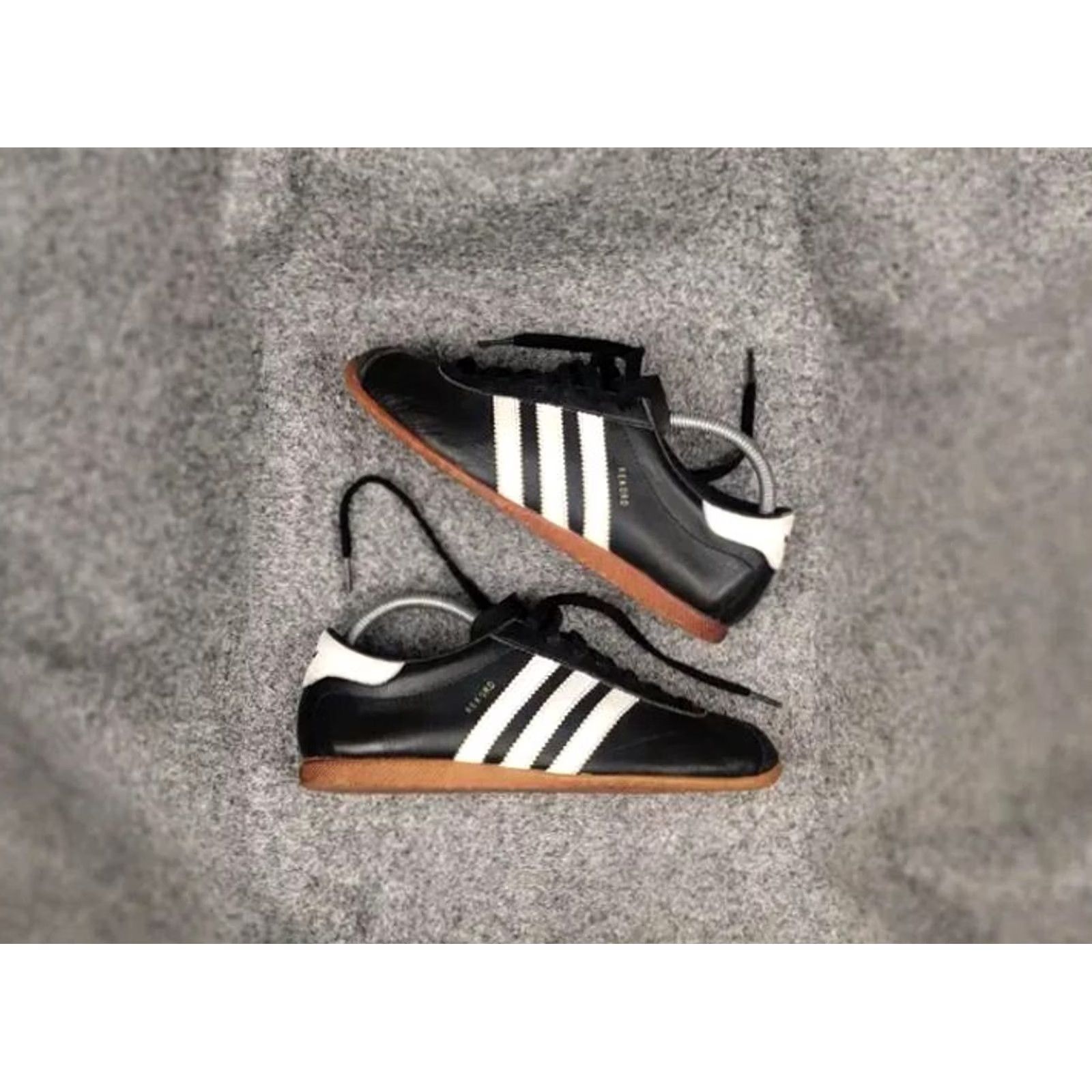 Adidas VINTAGE Adidas Originals Rekord Black Leather Sneaker 5.5 38 5 Adult Men Black Leather Sneaker Adidas Rekord Y2K Style Vintage Size US 6 / EU 39 - 2 Thumbnail