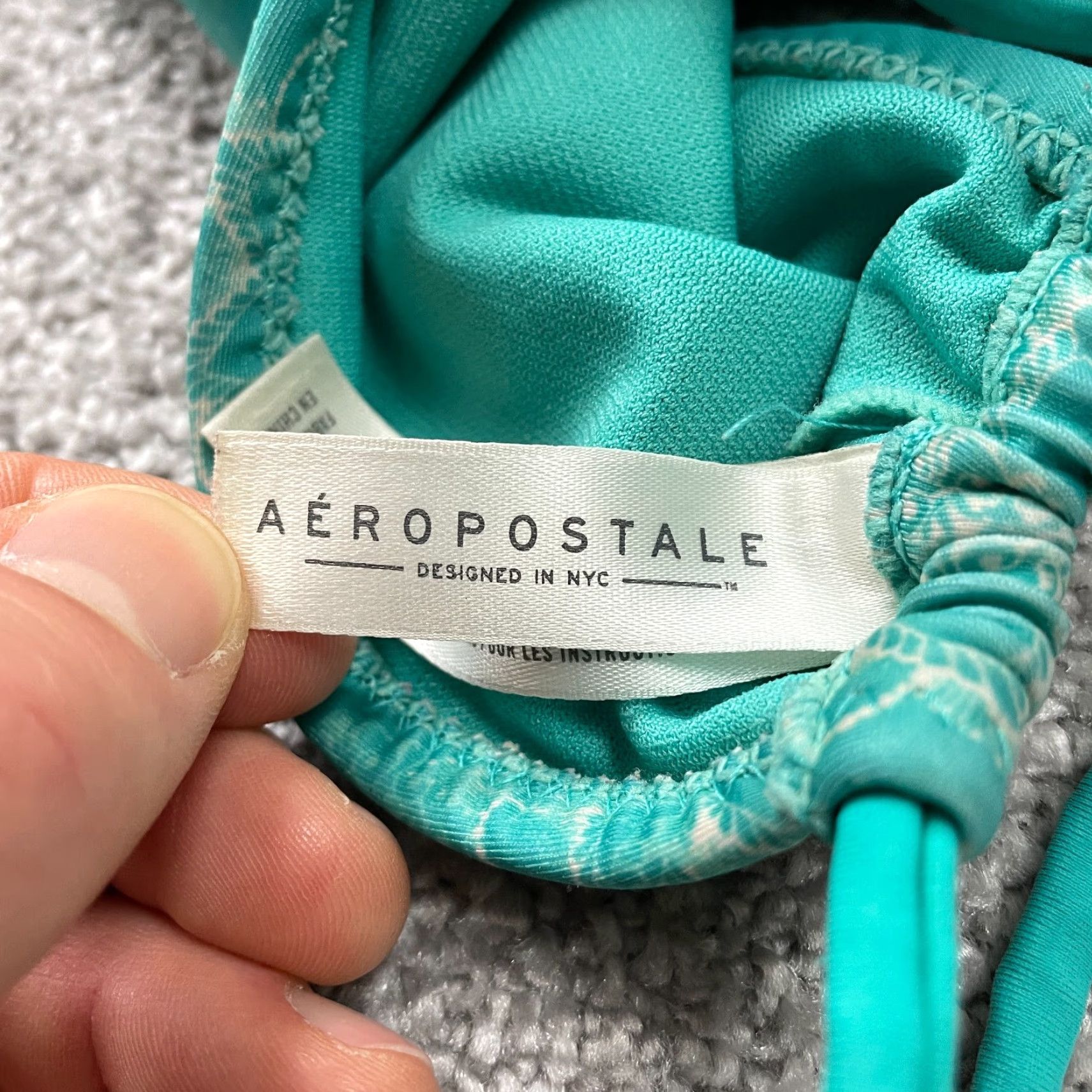 Aeropostale AEROPOSTALE Bikini Top Women's Small Green Mandala Halter Backless Beach Swimwear Top Party 90s? Size S / US 4 / IT 40 - 5 Thumbnail