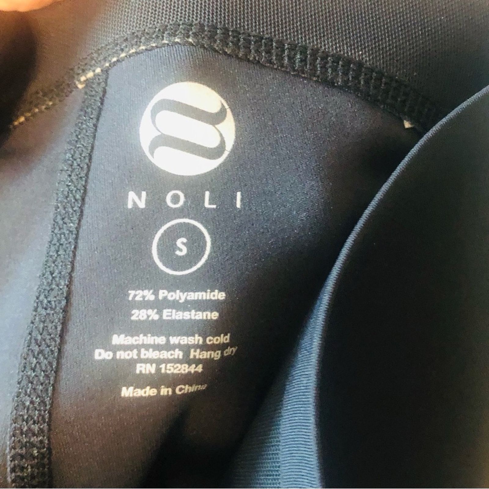 Other Noli biker shorts. Smooth black and yellow. Size 27" / US 4 / IT 40 - 4 Thumbnail