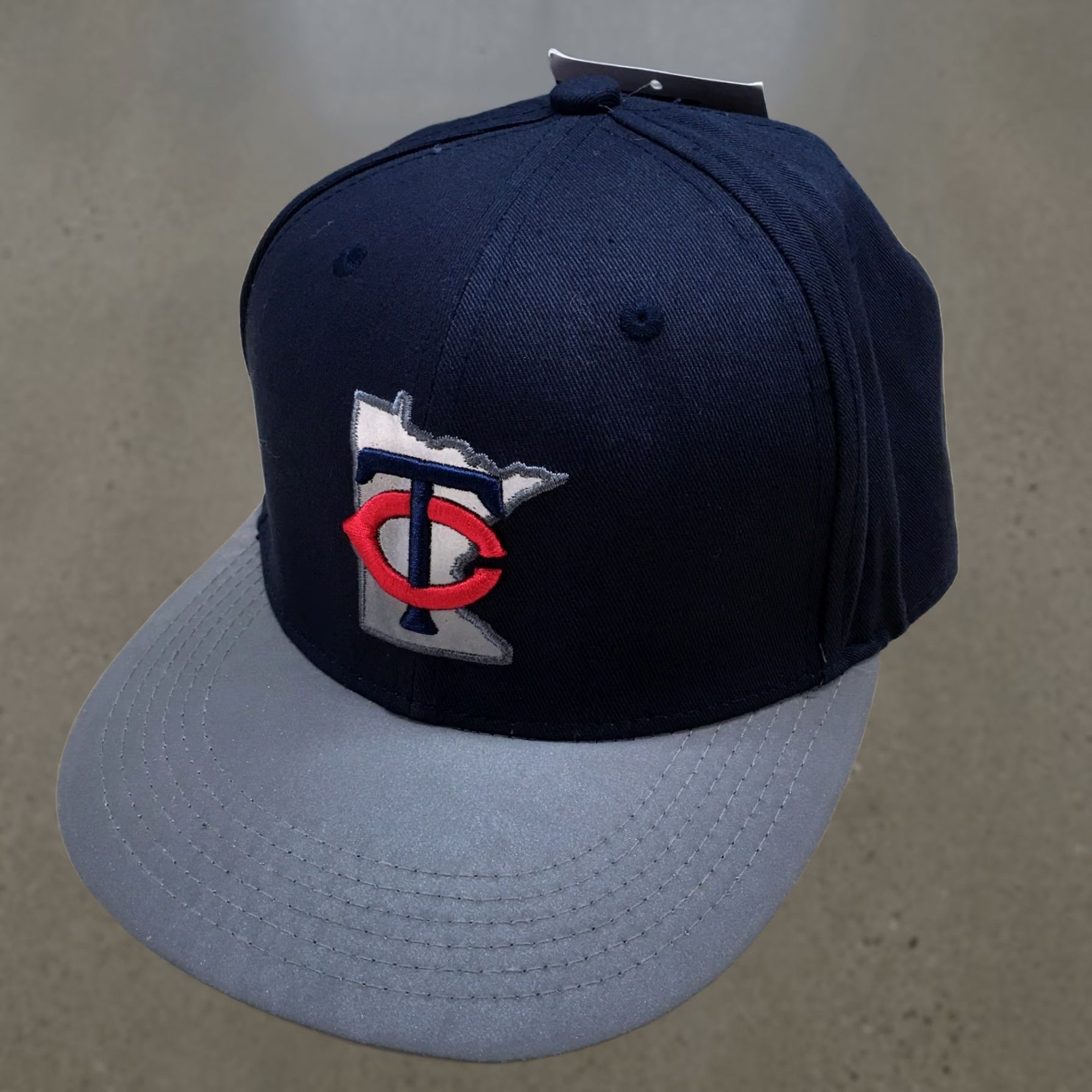 Twins Minnesota Twins Melonwear Baseball Cap Men Blue OS Adjustable Curved Brim Cotton Size ONE SIZE - 1 Thumbnail
