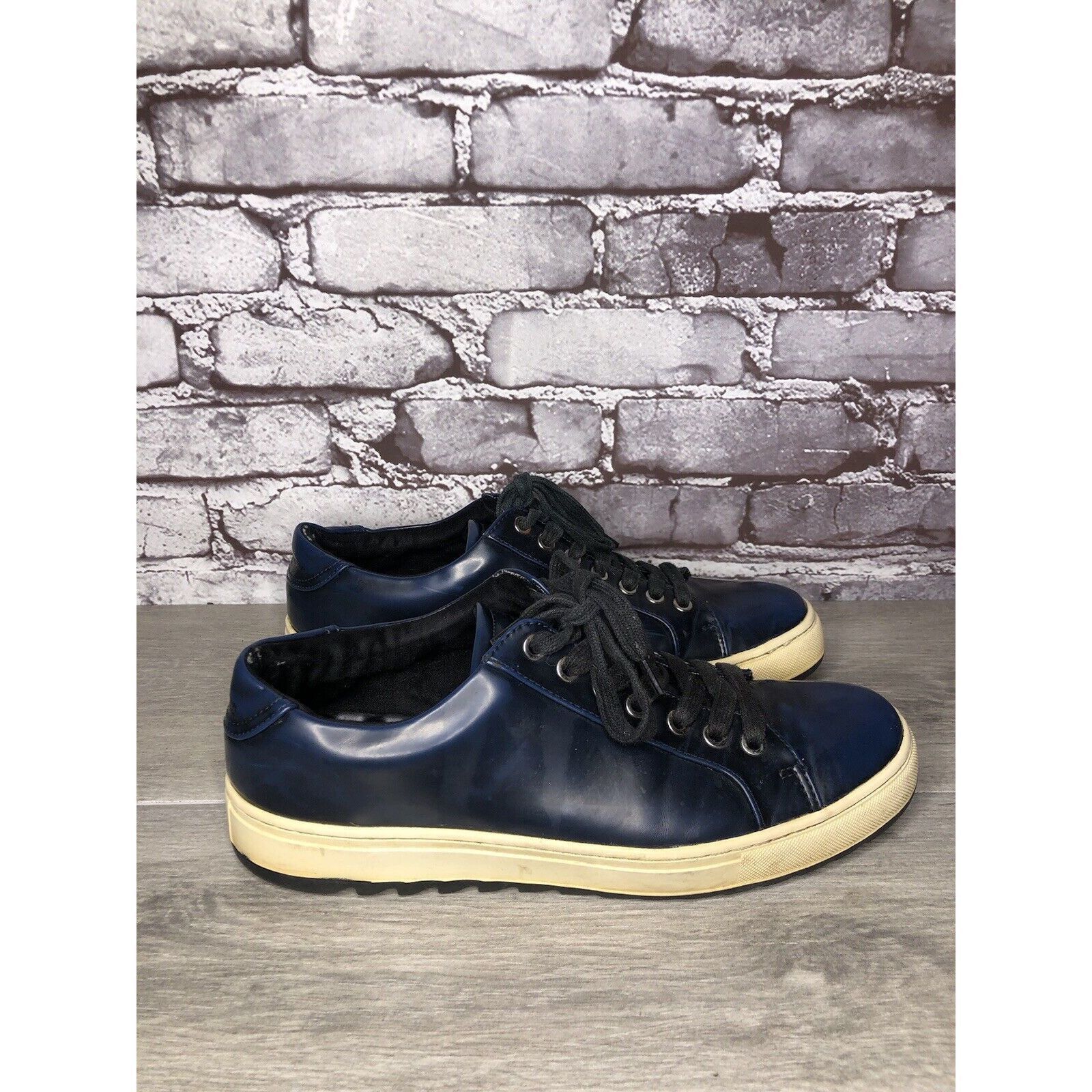 Karl Lagerfeld KARL LAGERFELD Navy Blue Patent Leather Lace Up Sneakers Sho Size US 9 / EU 42 - 3 Thumbnail