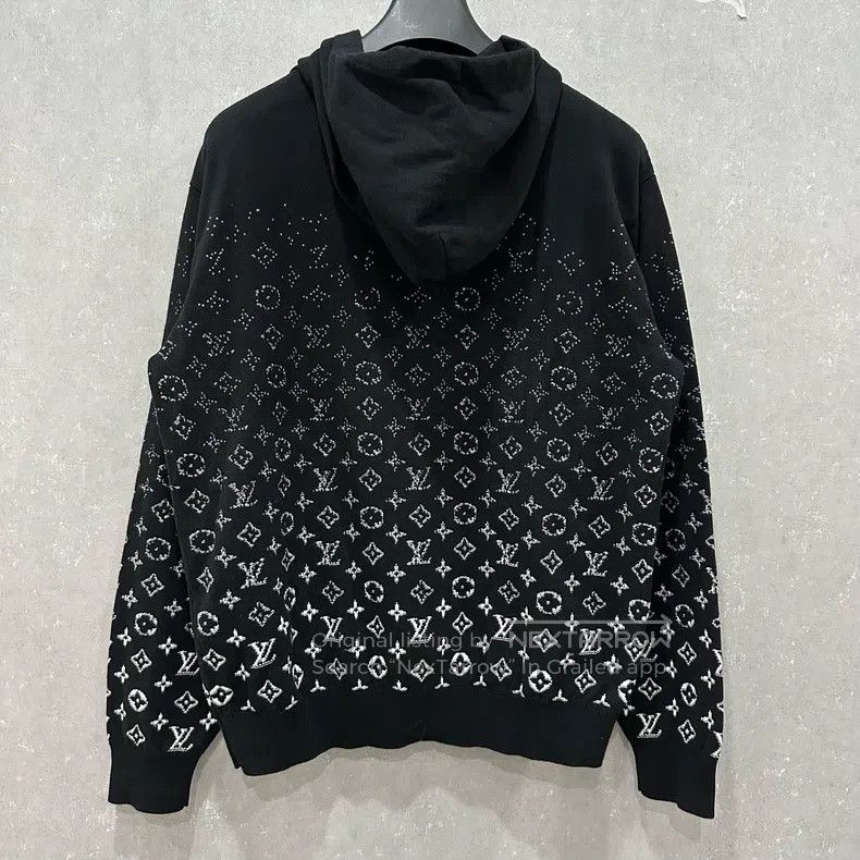 Louis Vuitton Louis Vuitton Old-print gradient half-length printed logo Size US XXL / EU 58 / 5 - 2 Thumbnail