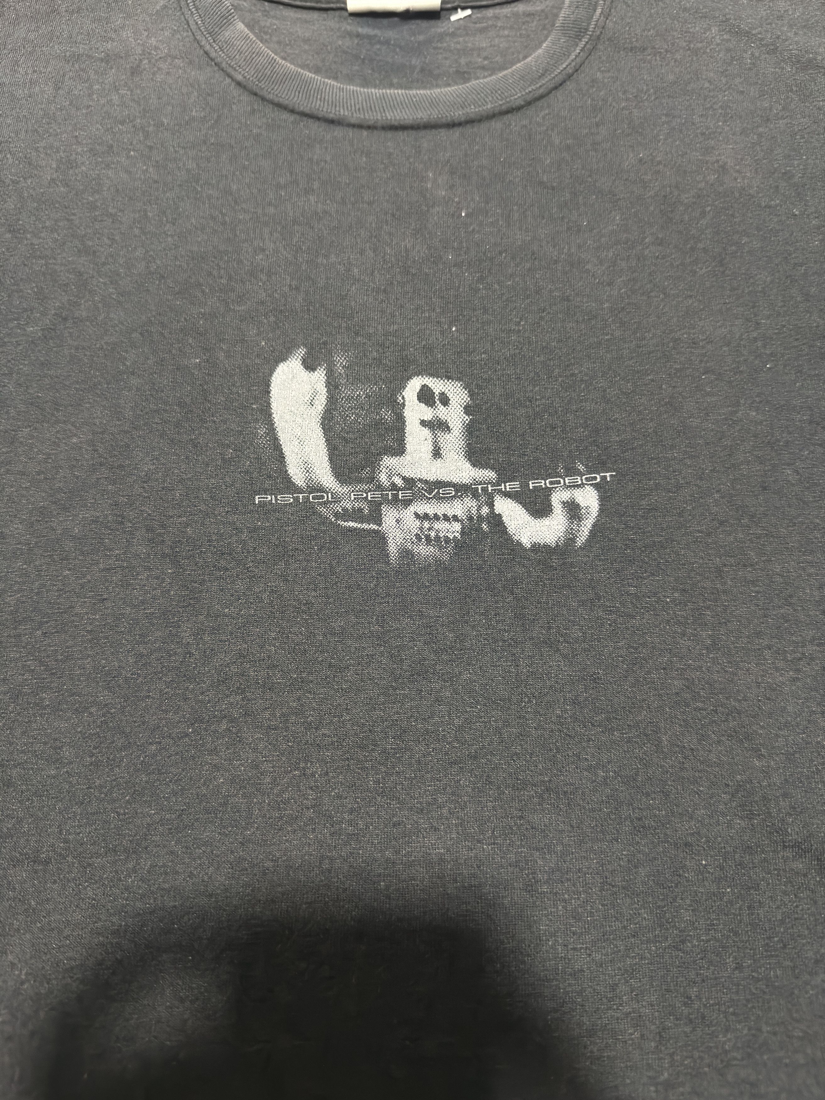 Band Tees × Rap Tees × Vintage Vintage Pistol Pete Vs The Robot Tour T shirt Sun Faded Size US M / EU 48-50 / 2 - 3 Thumbnail
