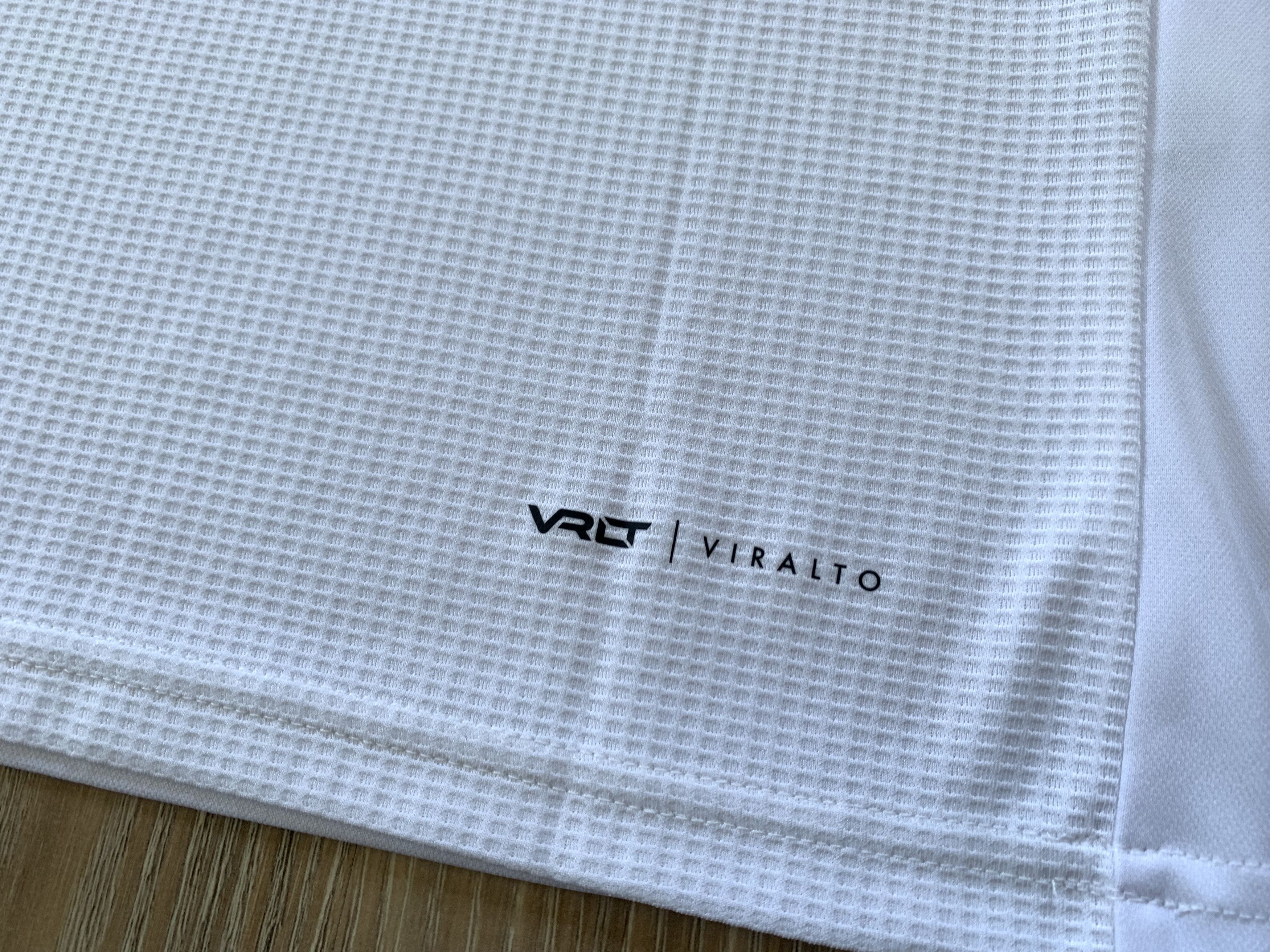 Other Kipsta White Light Training T Shirt Size US M / EU 48-50 / 2 - 5 Thumbnail