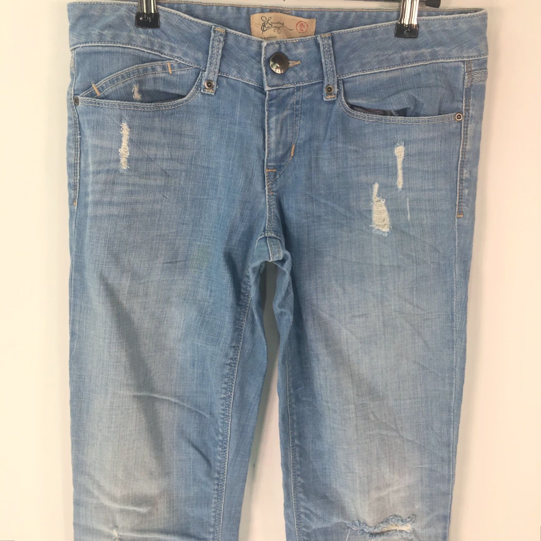 Gap Gap Jeans Women Solid Blue Distressed Straight Denim Size 2 30 in Inseam 30 in Rise Low 6.5-8.5 in Regular Size 26" / US 2 / IT 38 - 4 Thumbnail