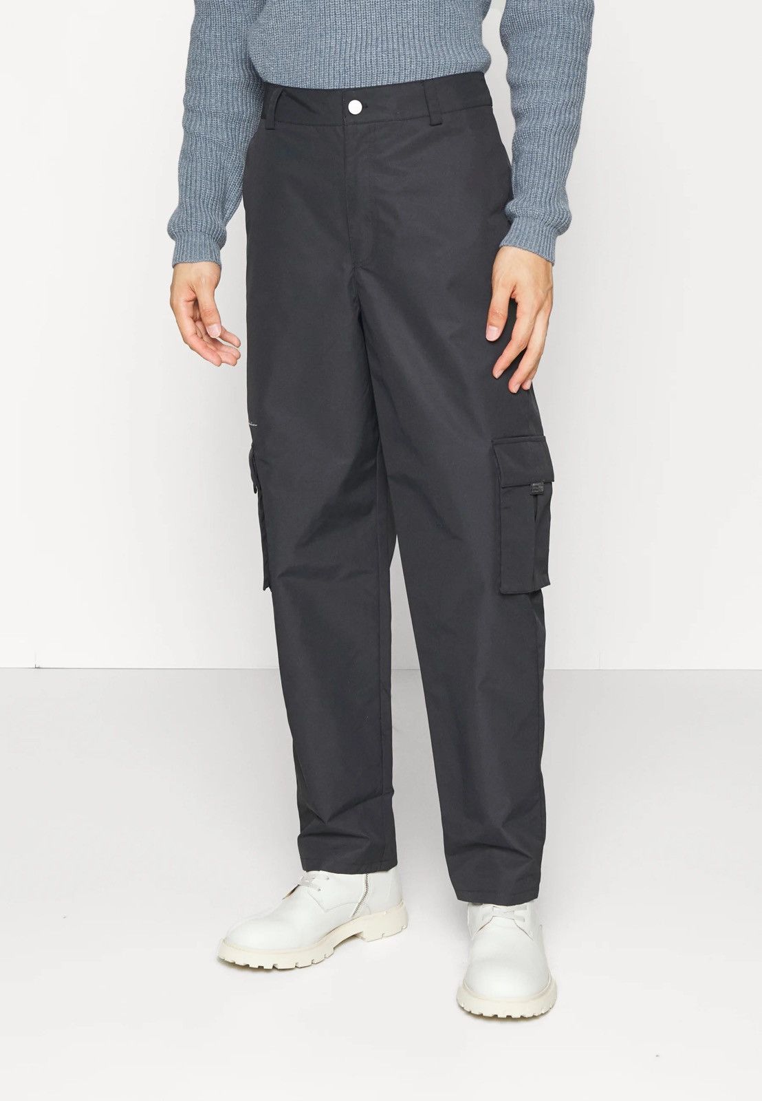 Han Kjobenhavn SS23 !DS! Han Kjobenhavn Oversized Nylon Navy Track Pants Size US 30 / EU 46 - 3 Thumbnail