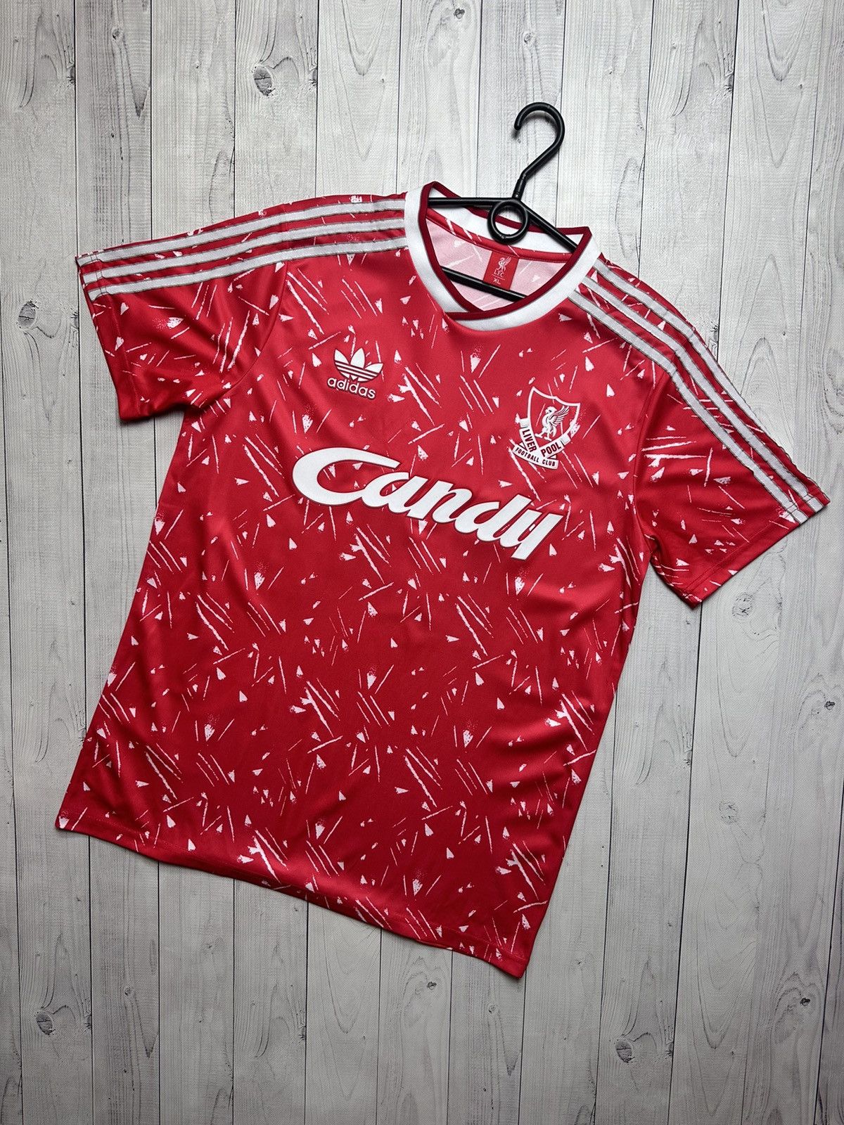 Vintage Vintage Liverpool soccer jersey size XL red Size US XL / EU 56 / 4 - 1 Thumbnail