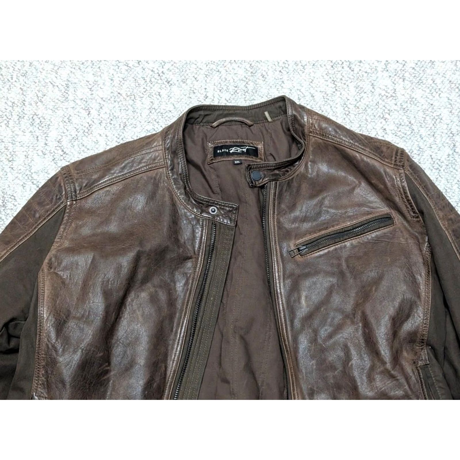 Vintage VINTAGE Black Rivet leather jacket motorcycle Jacket 2XL Brown Mens 48-50 3 pocket patina MAD MAX CAFÉ RACER Y2K vintage motorcycle jacket Size US XXL / EU 58 / 5 - 4 Thumbnail