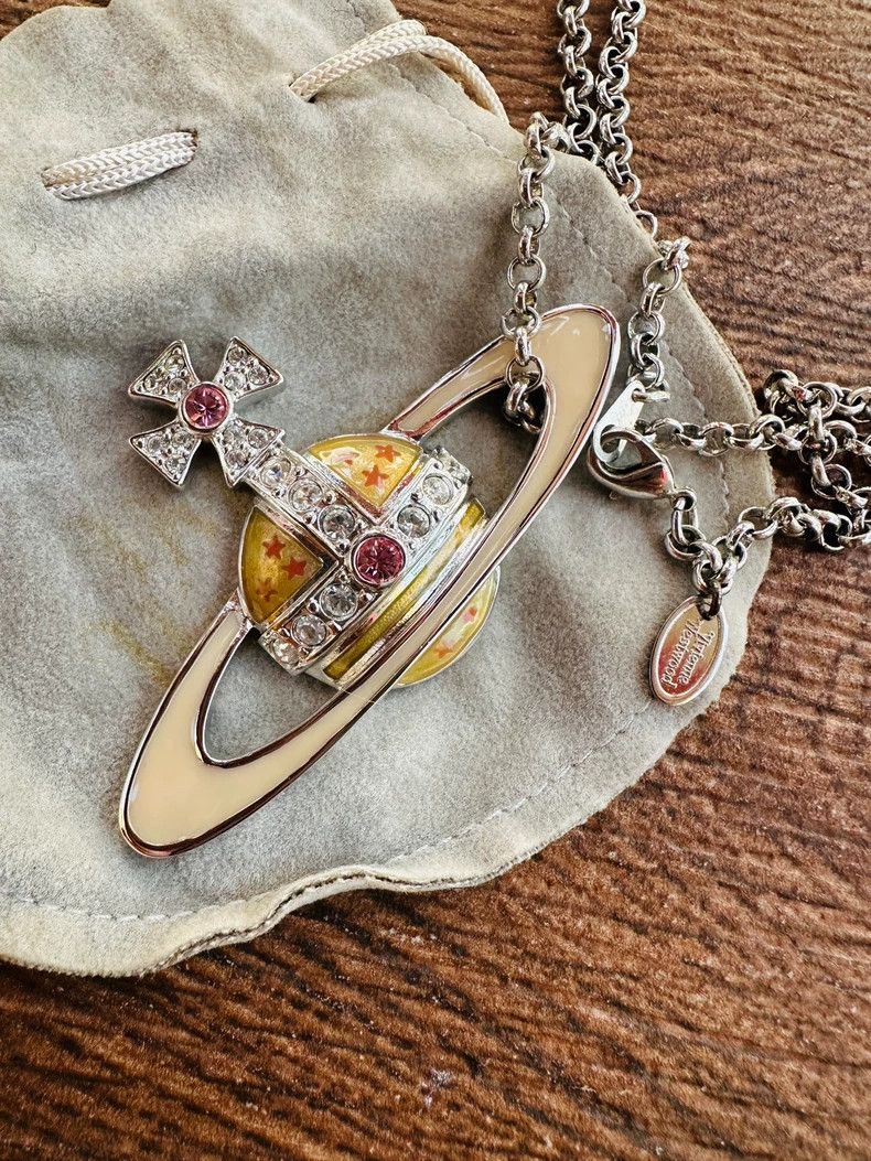 Vivienne Westwood Vivienne Westwood Gold Saturn Necklace - dmc Size ONE SIZE - 1 Thumbnail
